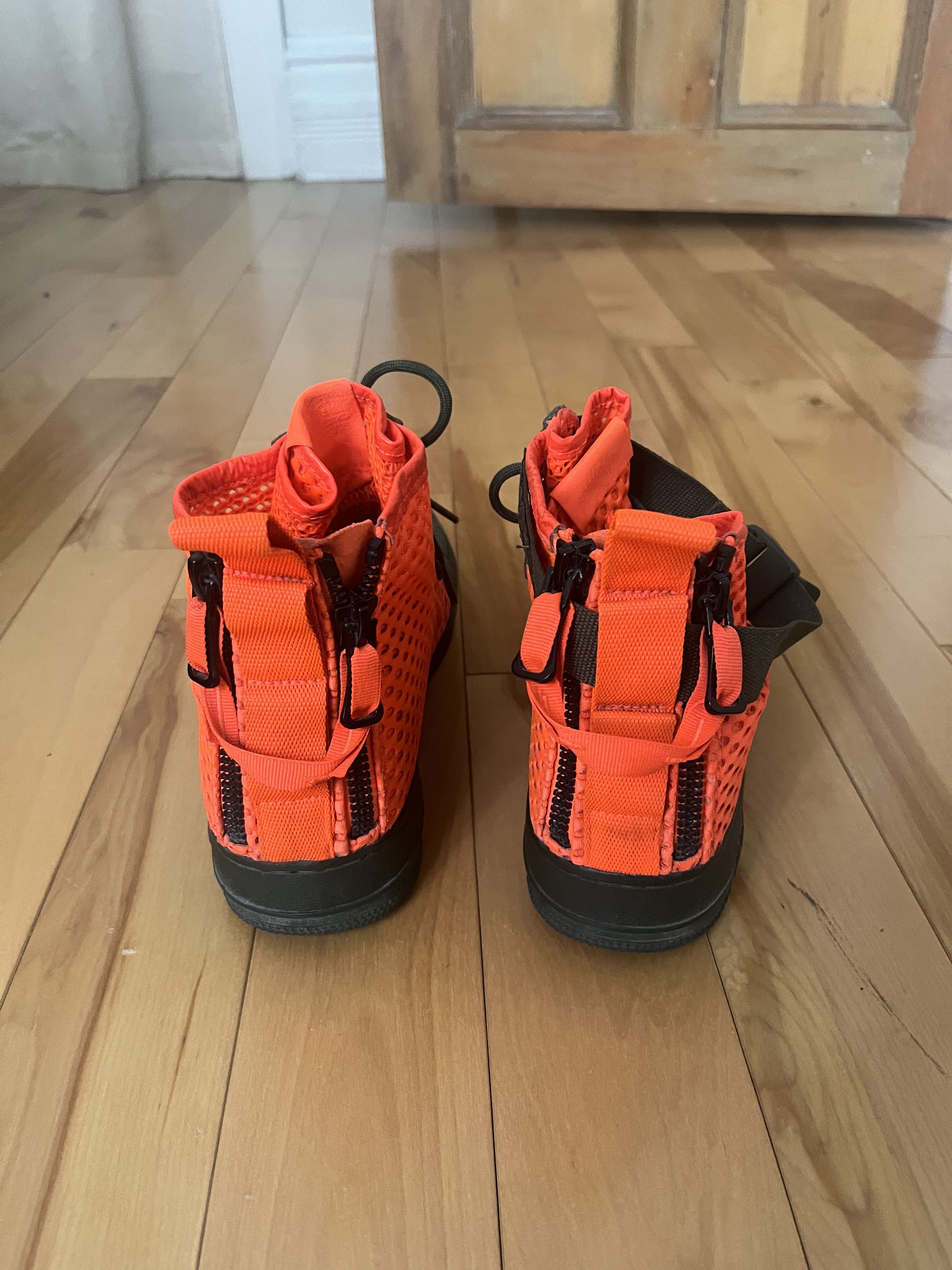 Nike SF Air Force 1 Mid Cargo Khaki Total Crimson Size US 10.5 / EU 43-44 - 2 Thumbnail