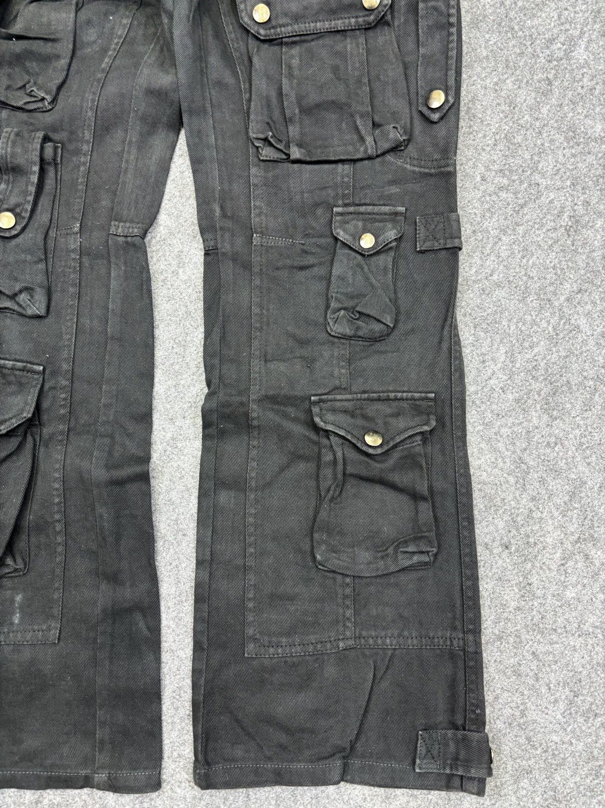 Japanese Brand 💥Flare💥 BIZARRIA Multipockets Parachute Jeans F723 Size US 31 - 7 Thumbnail