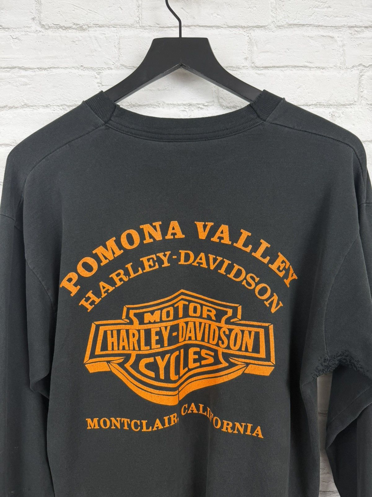 Harley Davidson (M) THRASHED OUT Flames Harley Davidson Long Sleeve T Shirt Size US M / EU 48-50 / 2 - 14 Thumbnail