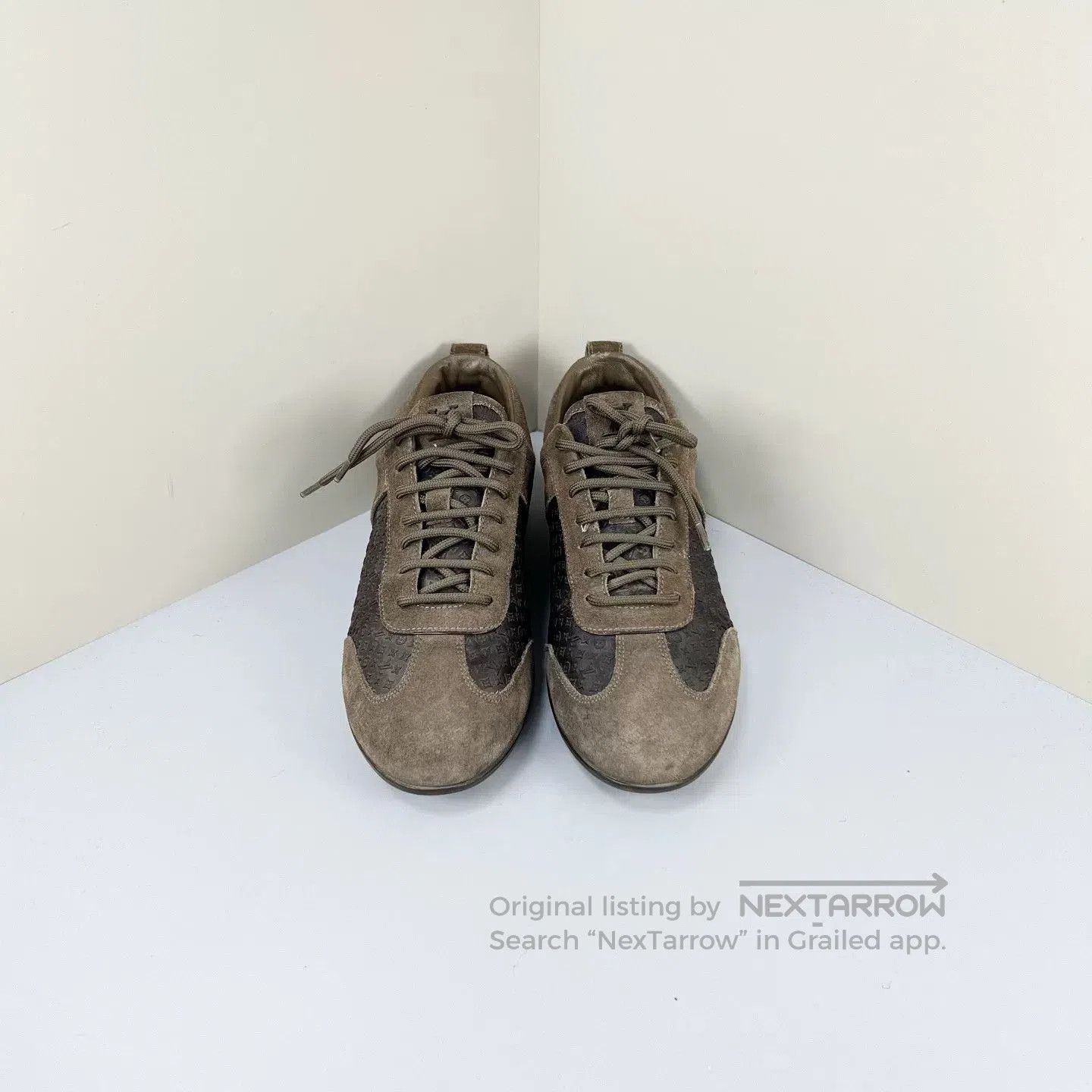 Louis Vuitton Louis Vuitton Monogram Trainer Sneakers. Size US 6 / IT 36 - 2 Thumbnail