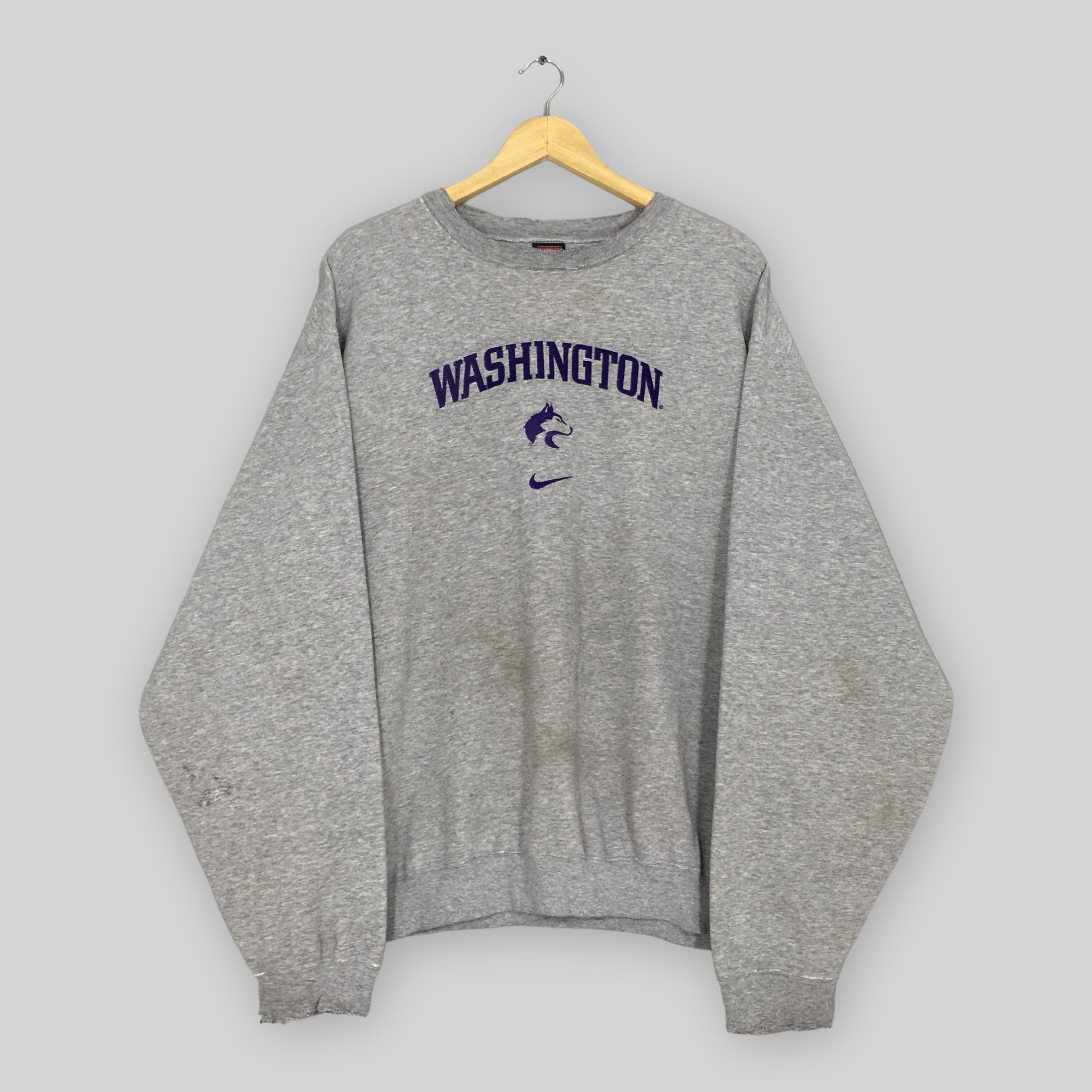Nike × Vintage Vintage Nike Washington Huskies NCAA Boxy Sweatshirt XLarge Size US XXL / EU 58 / 5 - 1 Thumbnail
