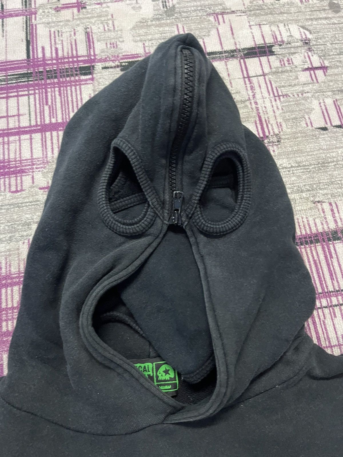 Misfits VINTAGE MAGICAL MOSH MISFITS MXMXM HOODIES VERY RARE Size US M / EU 48-50 / 2 - 3 Thumbnail