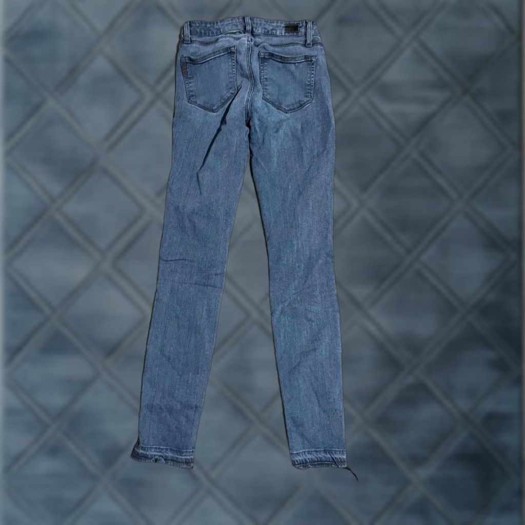 Paige VINTAGE Paige Verdugo Super Skinny Jeans Women’s 24 Blue Raw Distressed Pockets Stretch Size 24 Womens Size 42" / US 20 - 1 Thumbnail