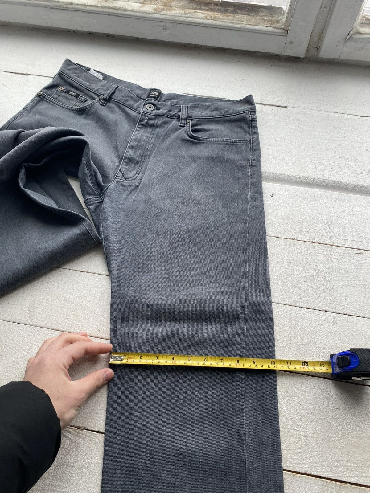 Hugo Boss 00s Luxury Hugo Boss Grey Stretch Denim Jeans Straight Fit Size US 38 / EU 54 - 23 Thumbnail