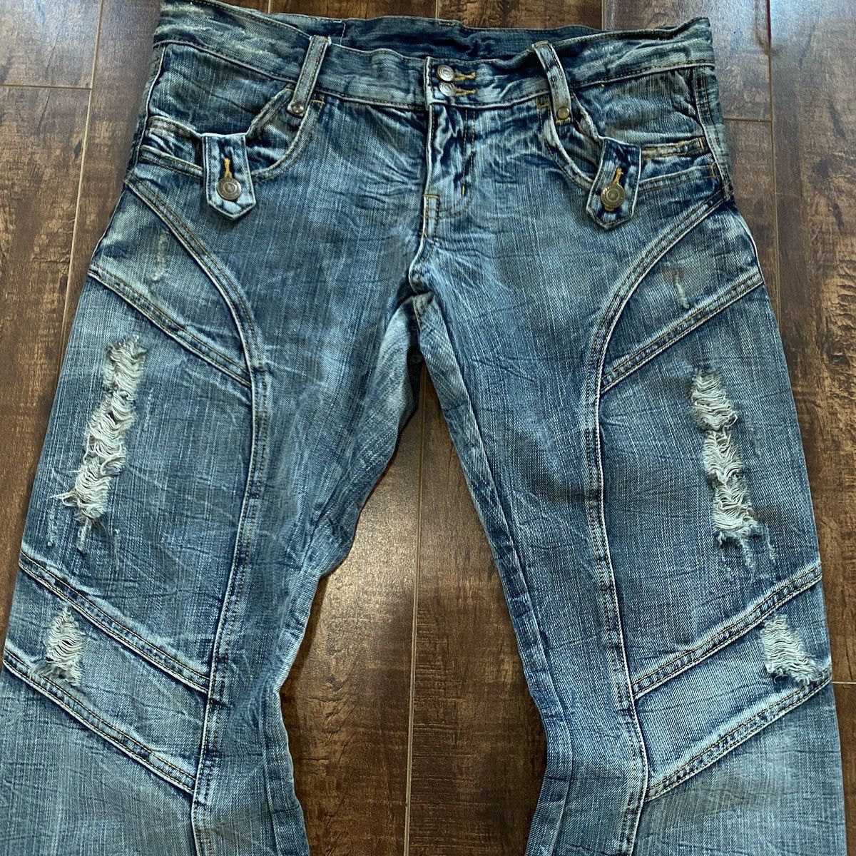 Tornado Mart Gimmick Jeans