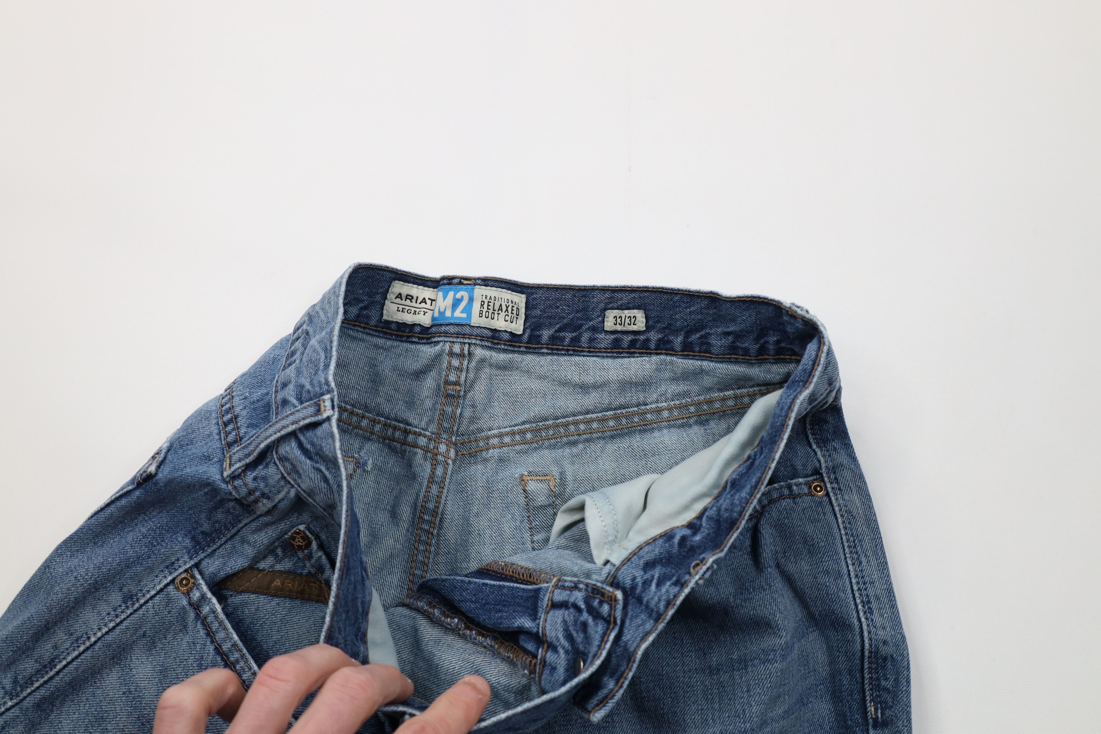 Ariat Ariat M2 Traditional Relaxed Fit Bootcut Denim Jeans Cowboy Size US 33 - 9 Thumbnail