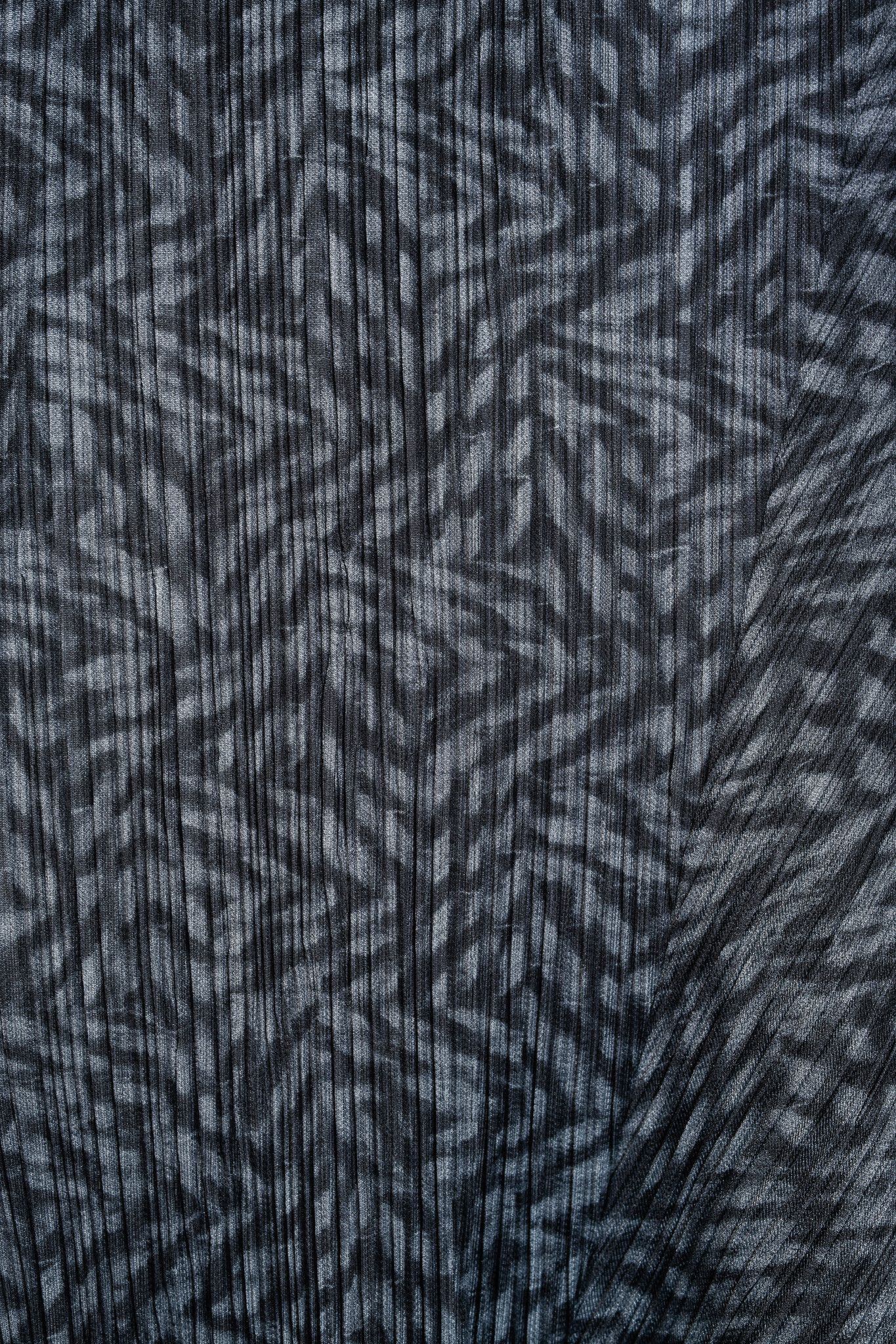 Issey Miyake × Pleats Please Issey Miyake Issey Miyake Pleats Please Grey Printed Belbottom Pants Size 27" / US 4 / IT 40 - 6 Thumbnail