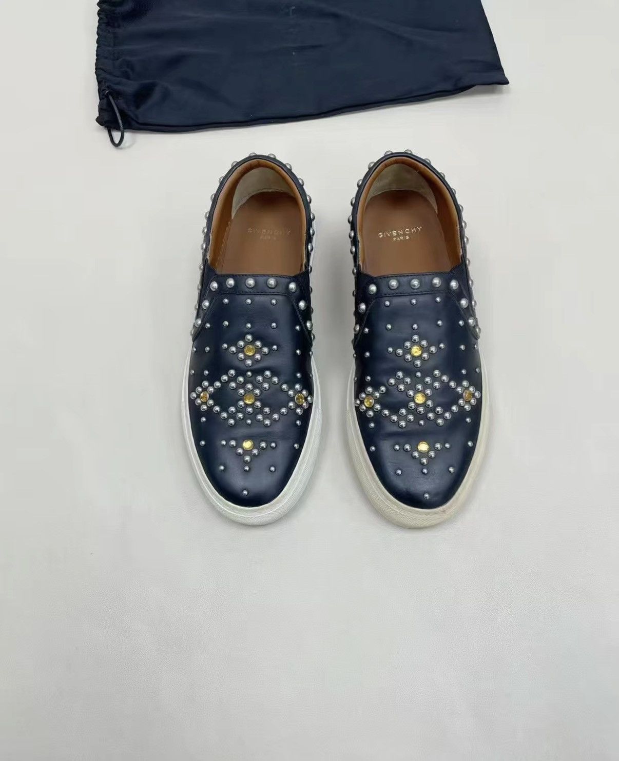 Givenchy Givenchy Casual Shoes J30 Size US 6.5 / EU 39-40 - 1 Thumbnail