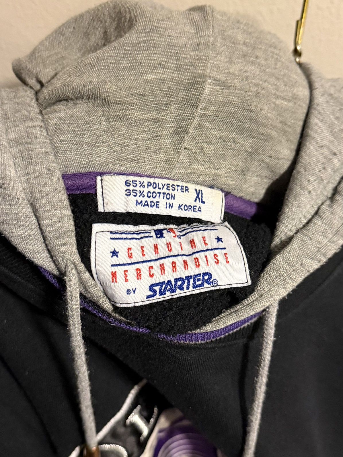 Starter vtg 90s Colorado Rockies two tone starter hoodie XL Size US XL / EU 56 / 4 - 4 Thumbnail