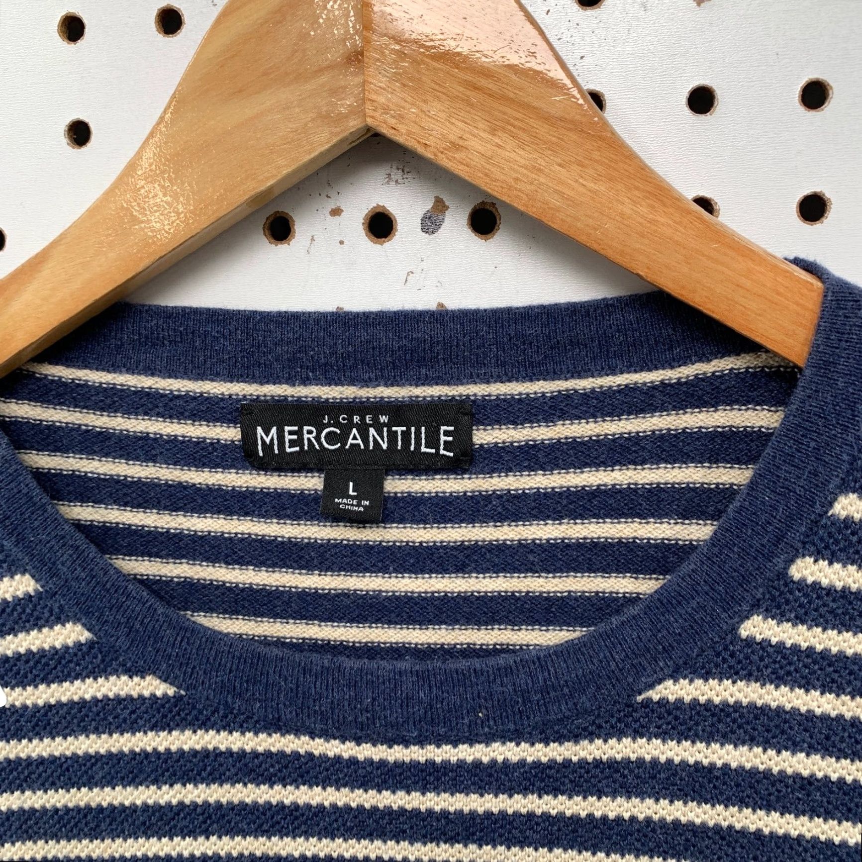J.Crew J.CREW Striped Sweater Mens Large Blue Beige Striped Textured Preppy Casual Size US L / EU 52-54 / 3 - 2 Thumbnail