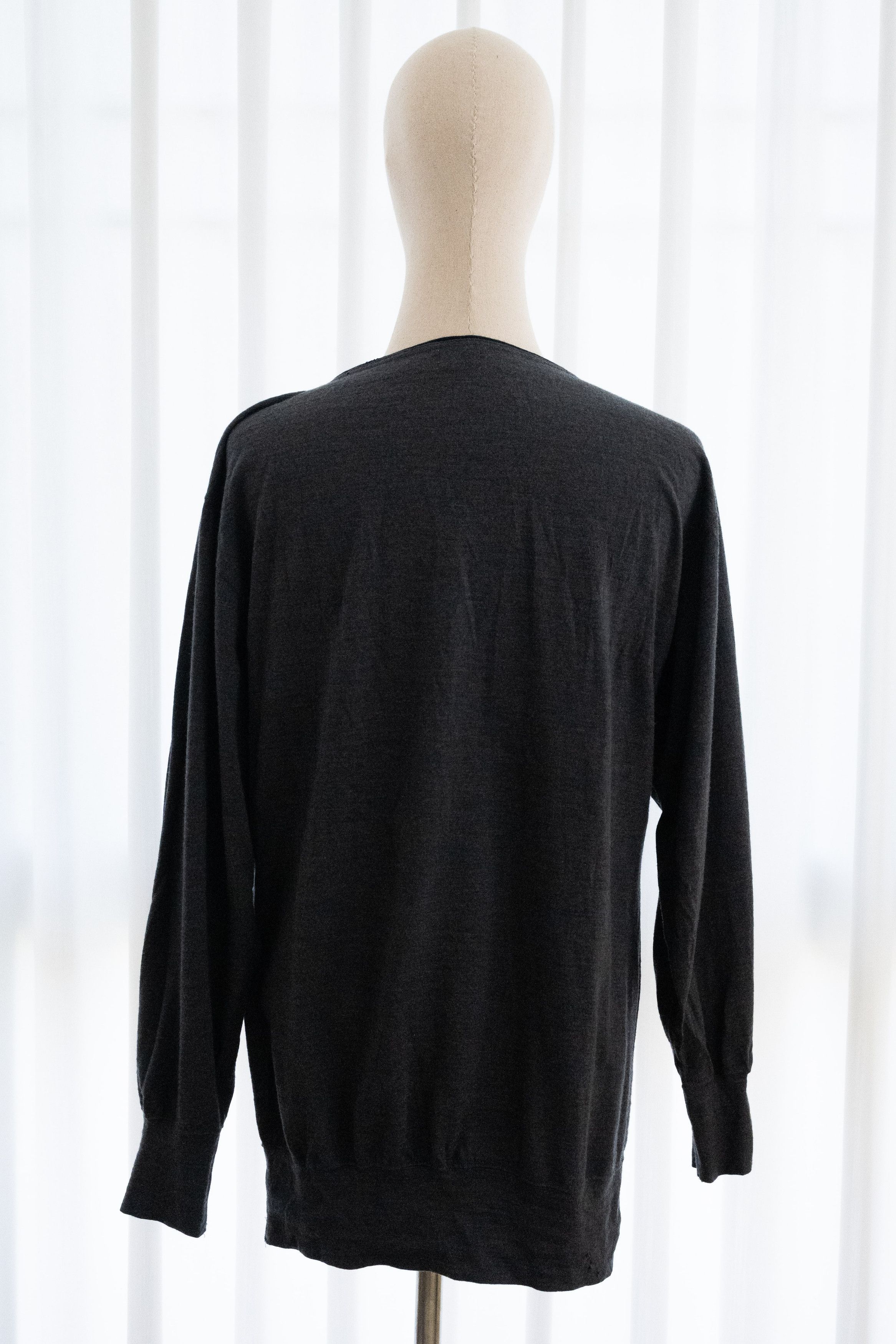 Comme des Garcons Homme 1980s COMME DES GARCONS HOMME DISTRESSED SPELLOUT SWEATSHIRT Size US M / EU 48-50 / 2 - 6 Thumbnail