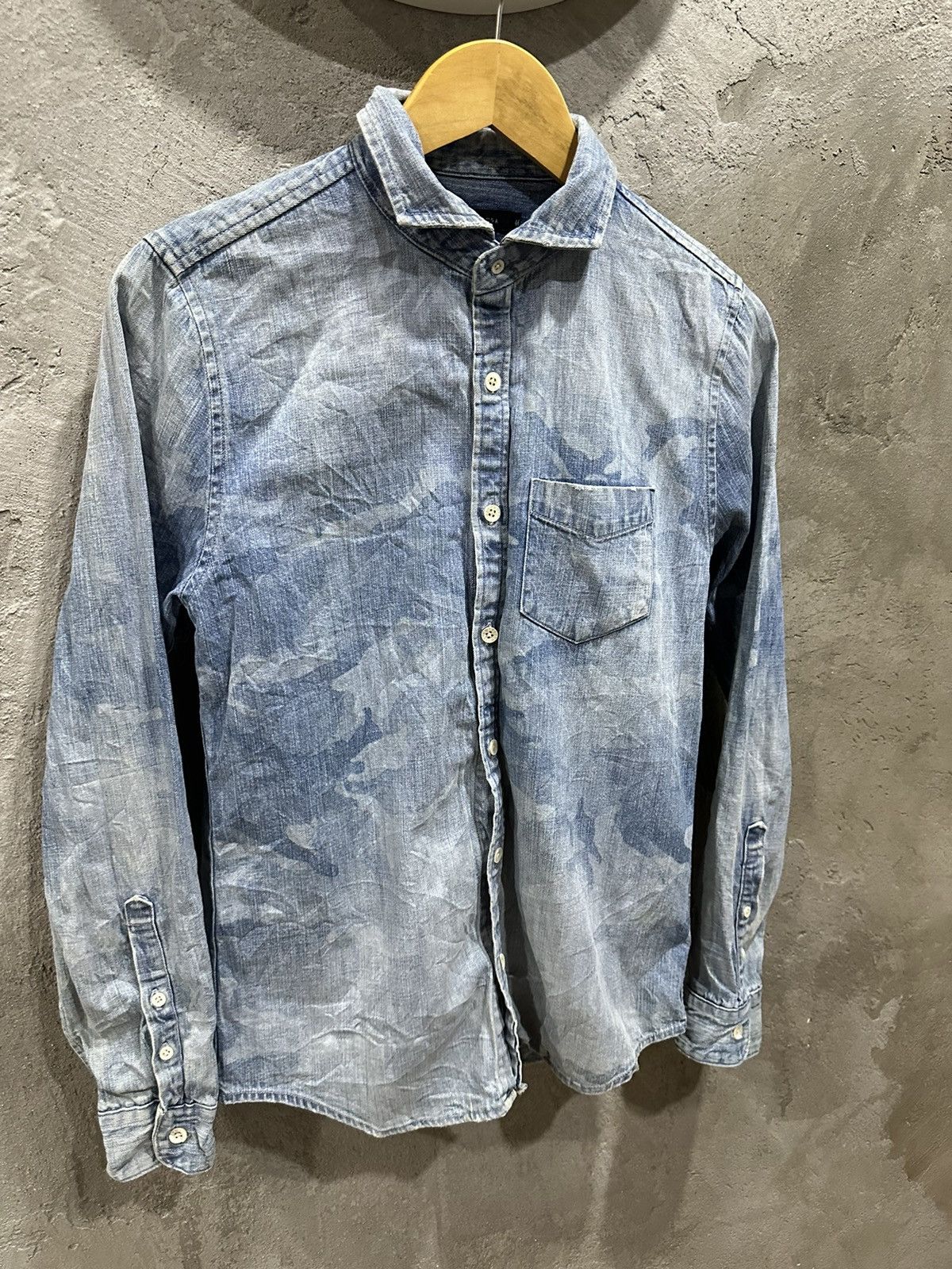 GOSTAR DE FUGA Gostar De Fuga Acid Wash Camo Button Up Shirt Size US S / EU 44-46 / 1 - 1 Thumbnail