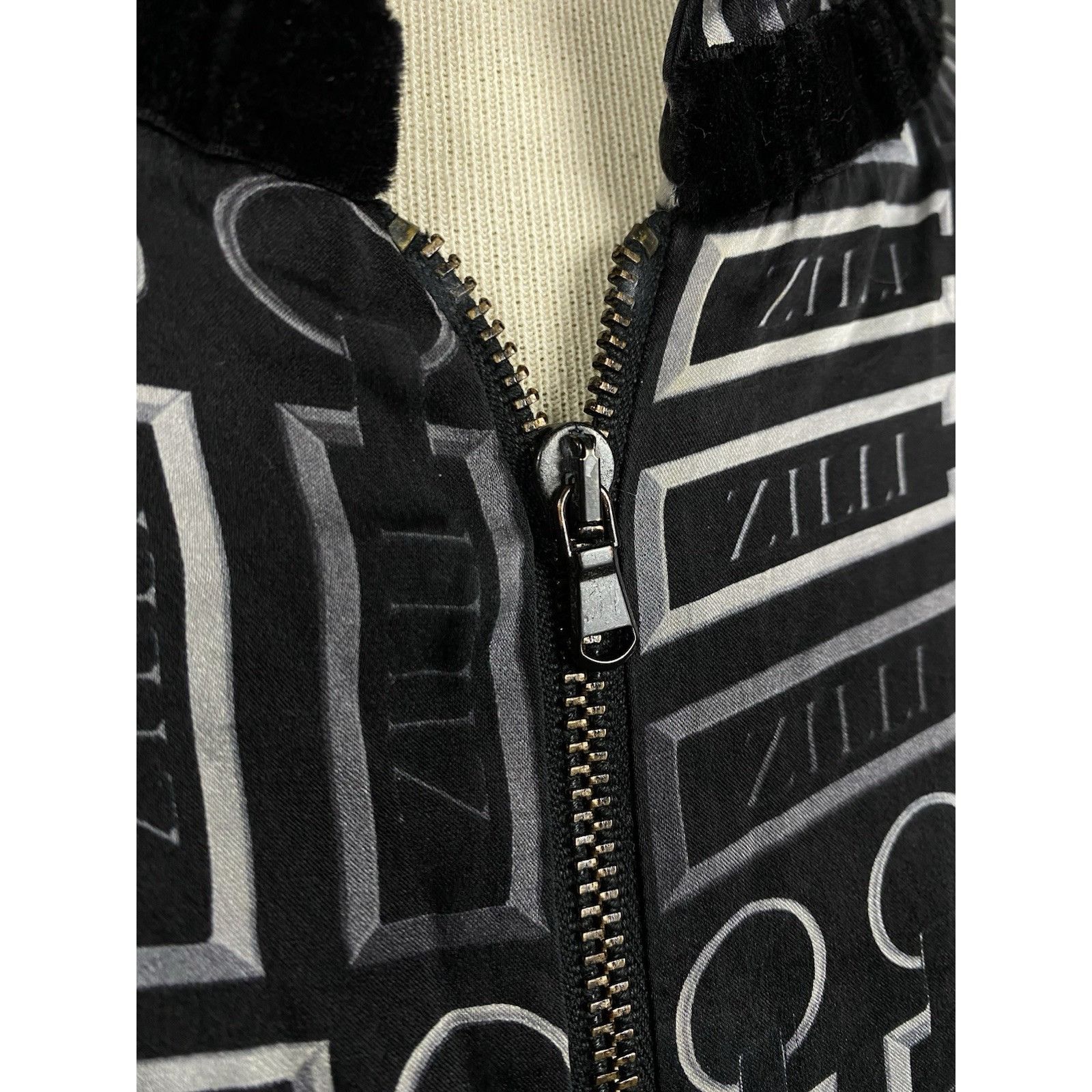 Zilli Zilli Vintage Auth Monogram Men's Black Silk Jacket Size 52 Size US L / EU 52-54 / 3 - 8 Thumbnail