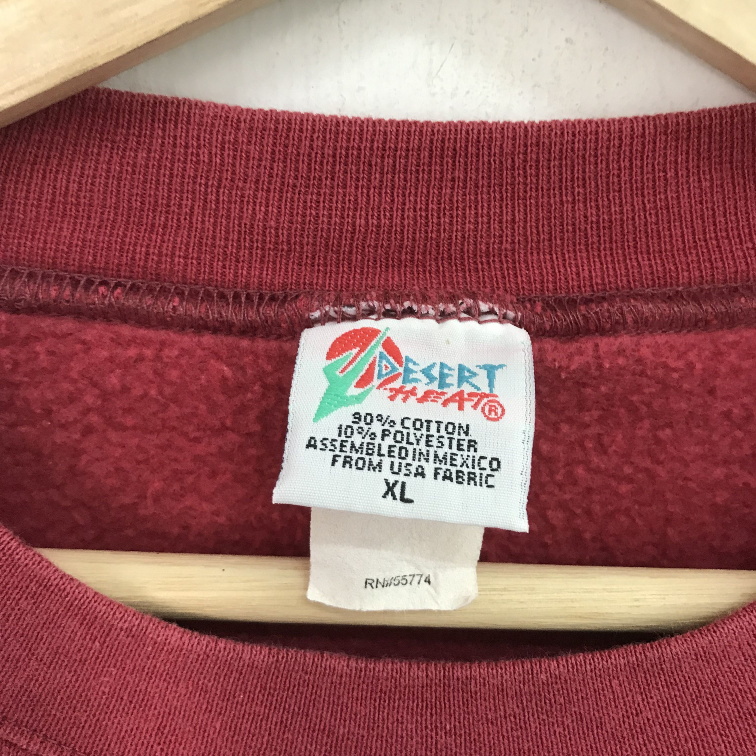 Uniqlo vintage sweatshirt brown - 460 Size US XL / EU 56 / 4 - 8 Thumbnail
