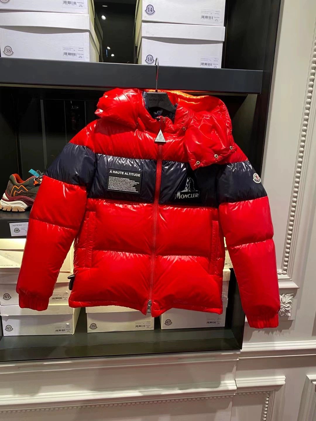 Moncler MONCLER GARY color blocked glossy men's down jacket Size US L / EU 52-54 / 3 - 2 Thumbnail