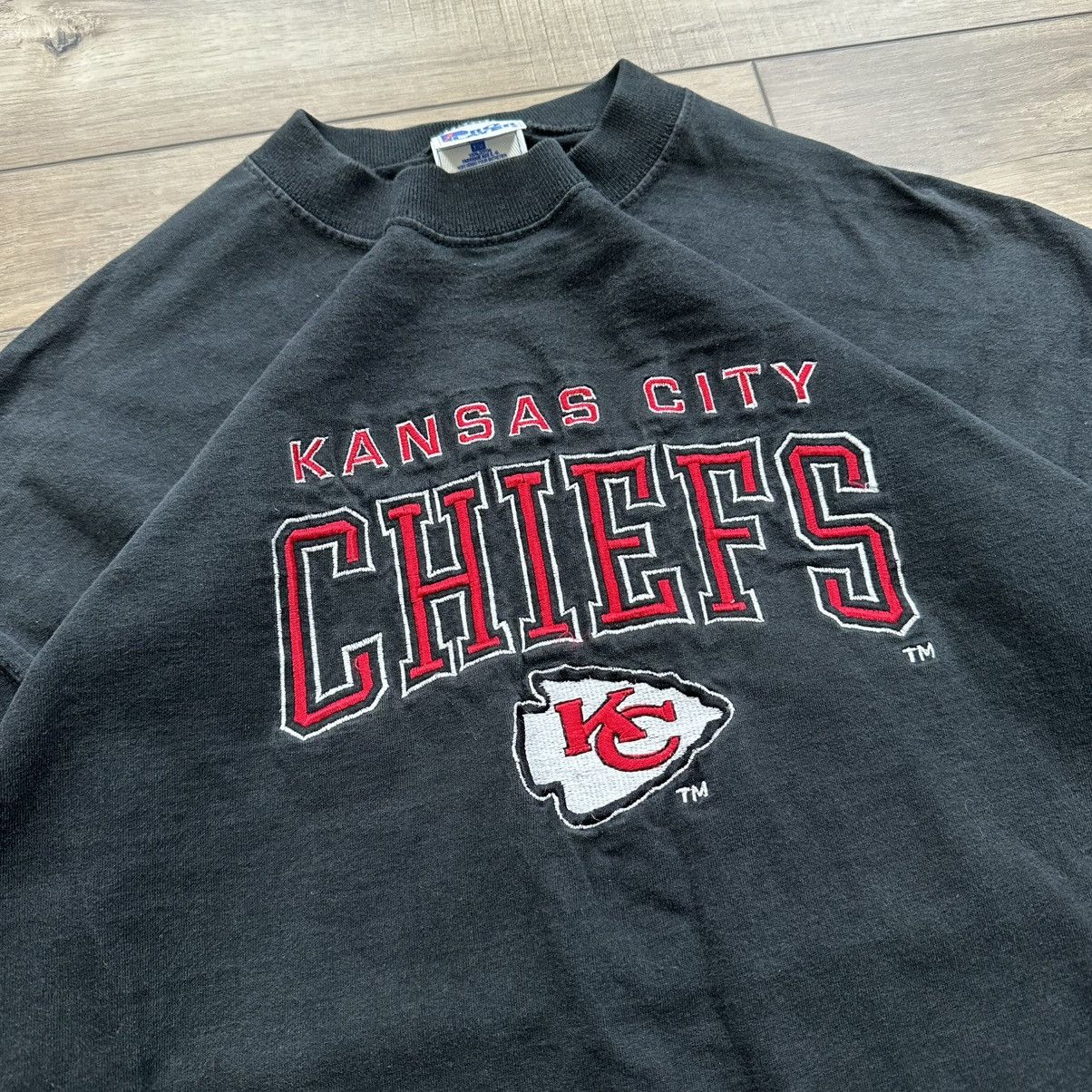 Pro Player Vintage 90s Pro Player Kansas City Chiefs Embroidered Tee Size US XXL / EU 58 / 5 - 4 Thumbnail