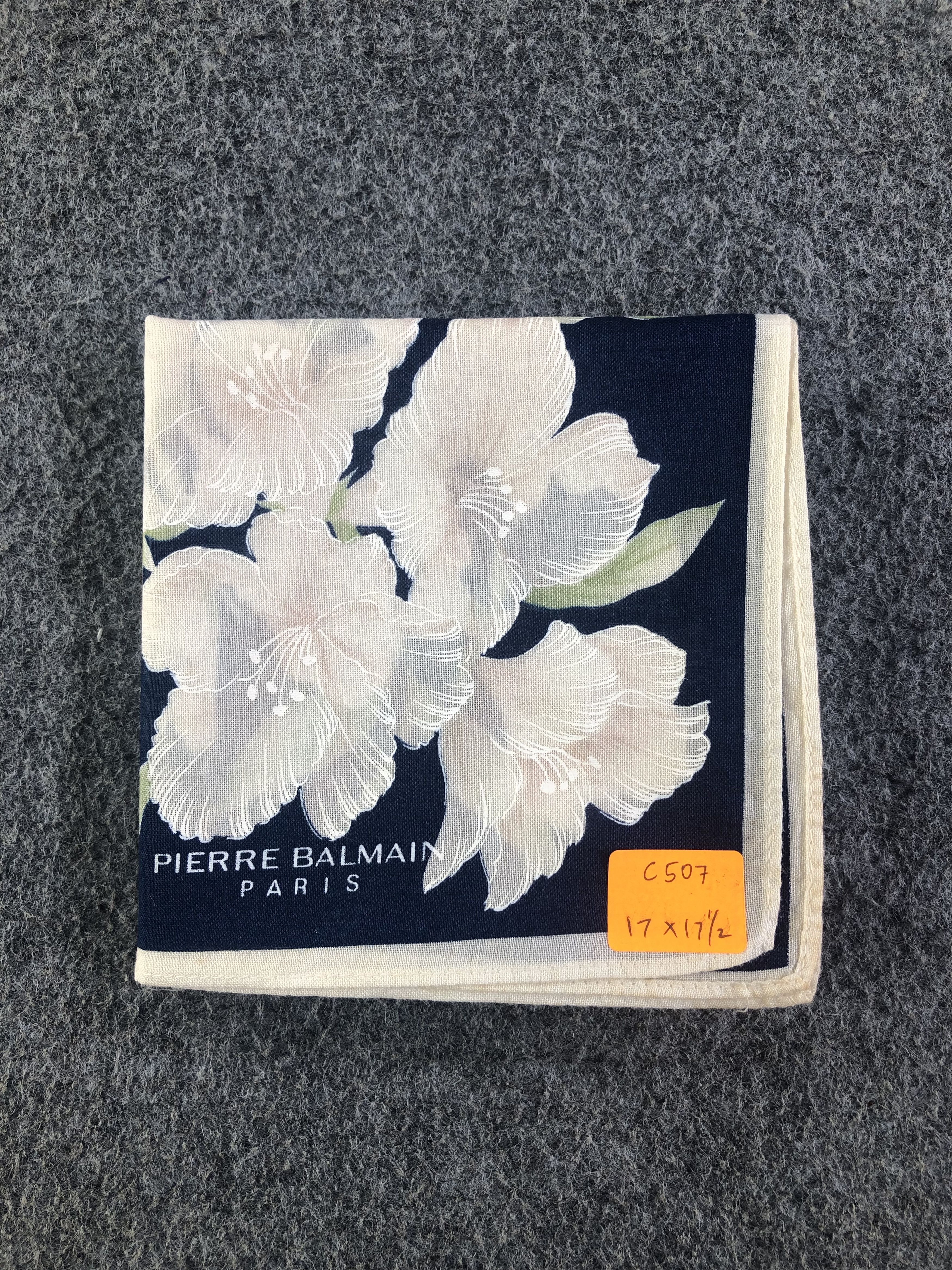 Pierre Balmain Handkerchief / Bandana / Neckerchief C507