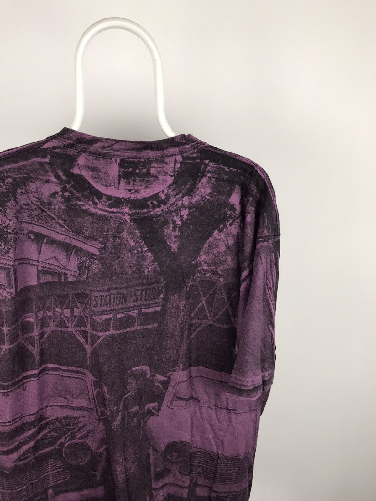 Vintage Vintage Full Printed Purple Big Logo Tee Size US XL / EU 56 / 4 - 6 Thumbnail