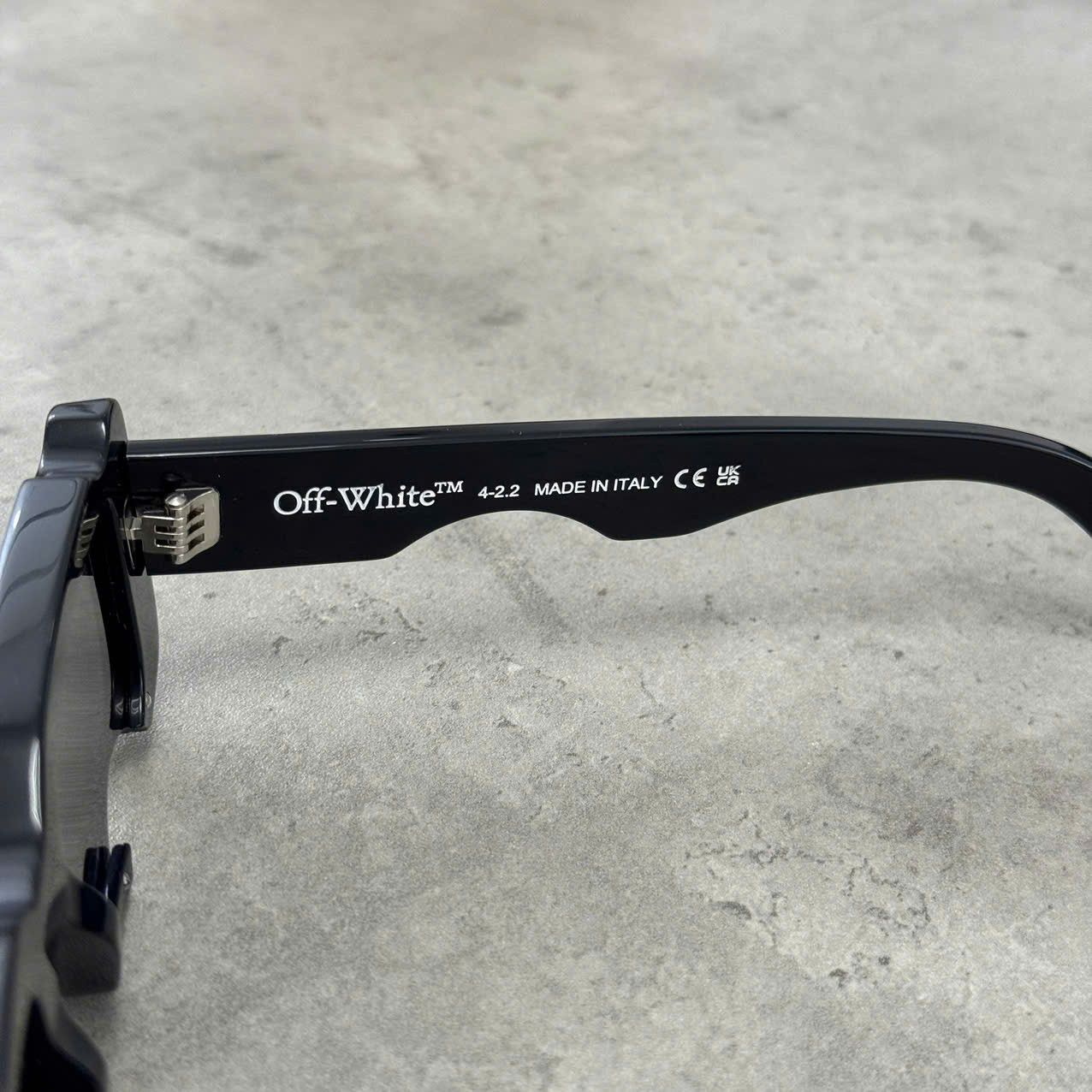 Off-White OFF WHITE Cady Cut-Out Rectangular-Frame Sunglasses Size ONE SIZE - 6 Thumbnail