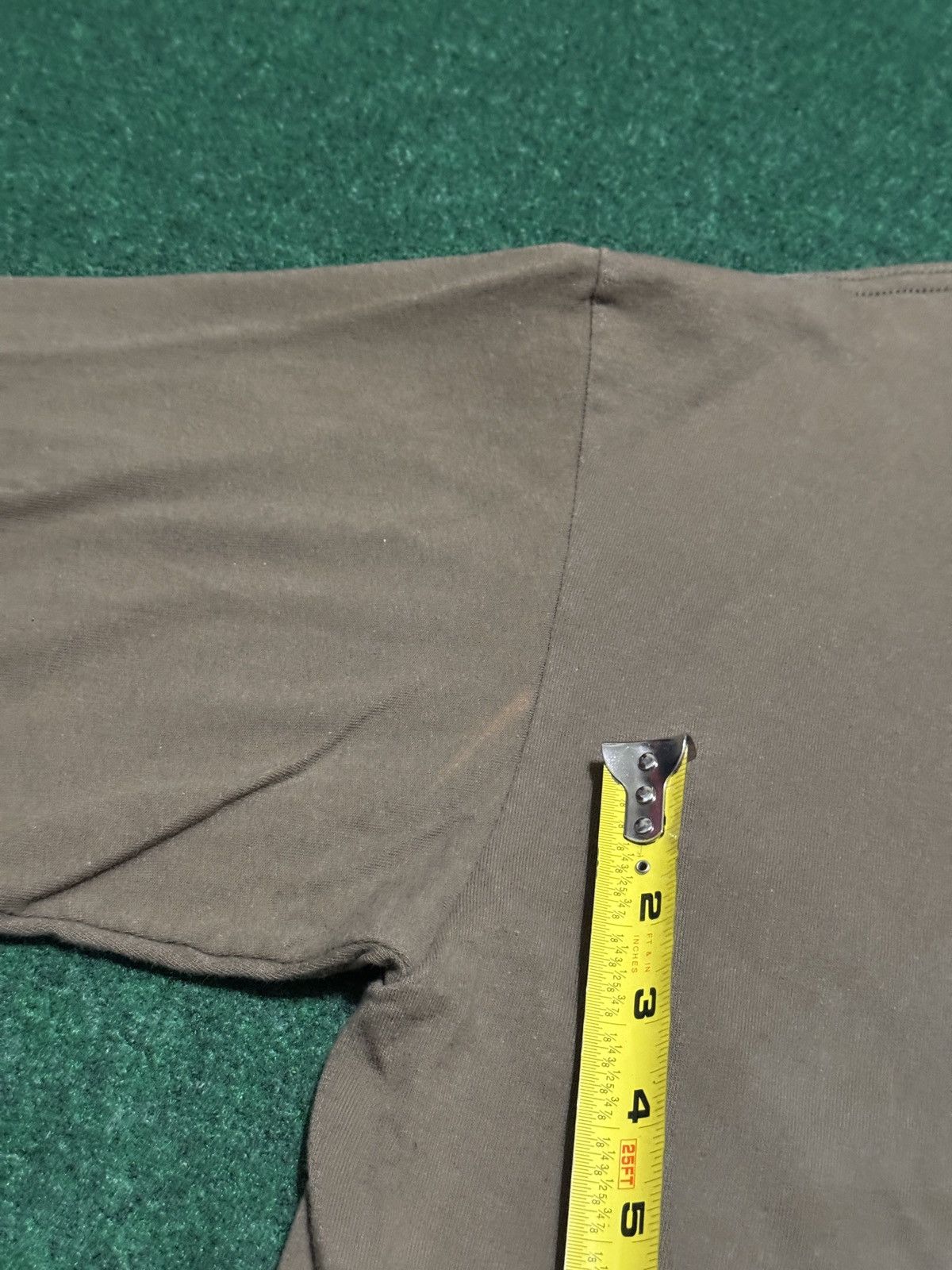 Nike Vintage Nike Athletics Y2K Gray Tag XL Brown Baggy T Shirt Size US XL / EU 56 / 4 - 7 Thumbnail