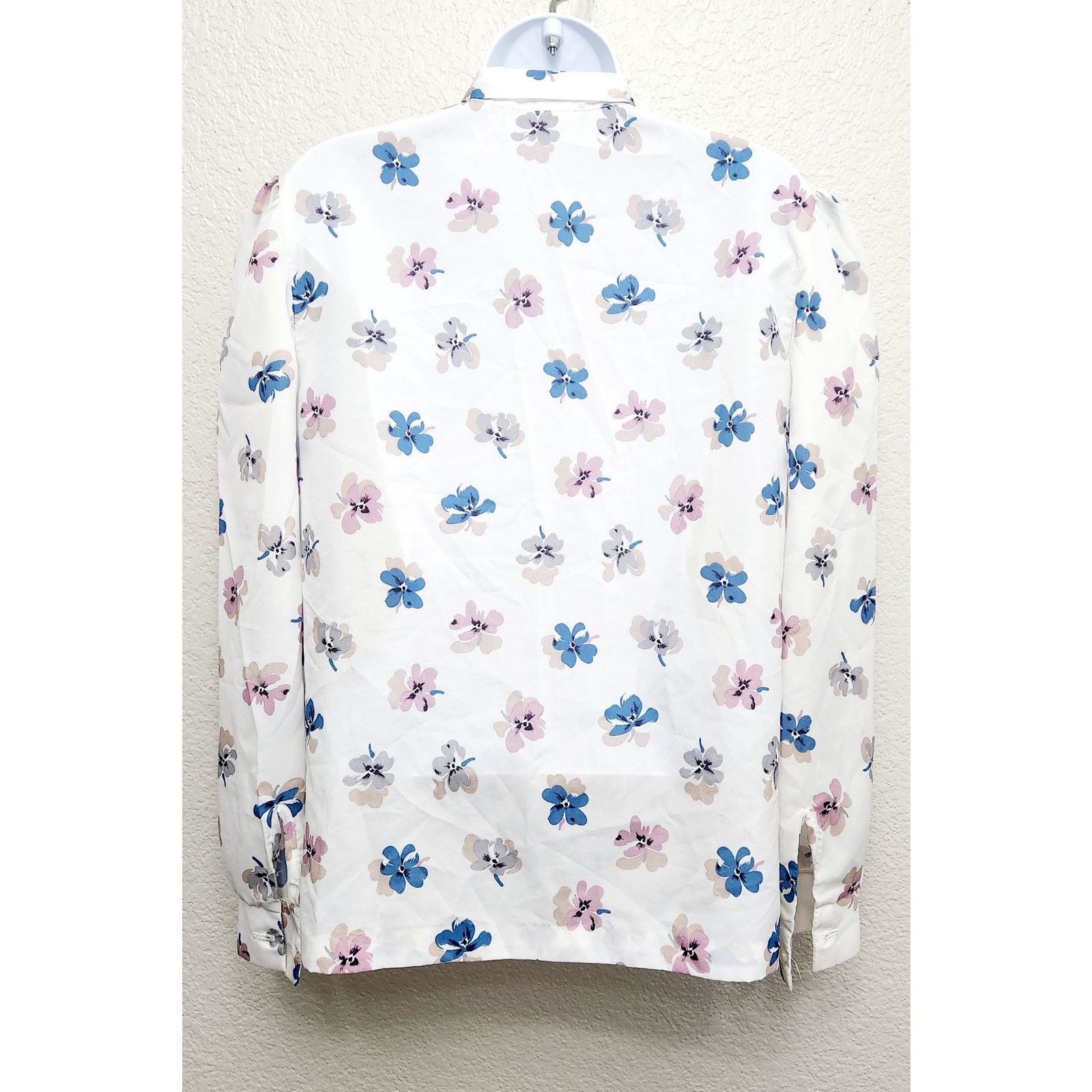 Other Vintage Cos Cob White Blue Floral Neck Tie Button Top 14 Size XL / US 12-14 / IT 48-50 - 4 Thumbnail
