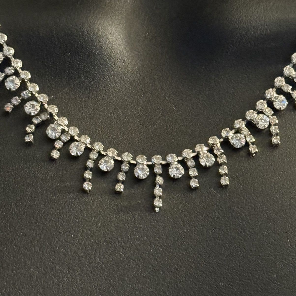 Other Silver tone rhinestone icicles necklace Size ONE SIZE - 4 Thumbnail