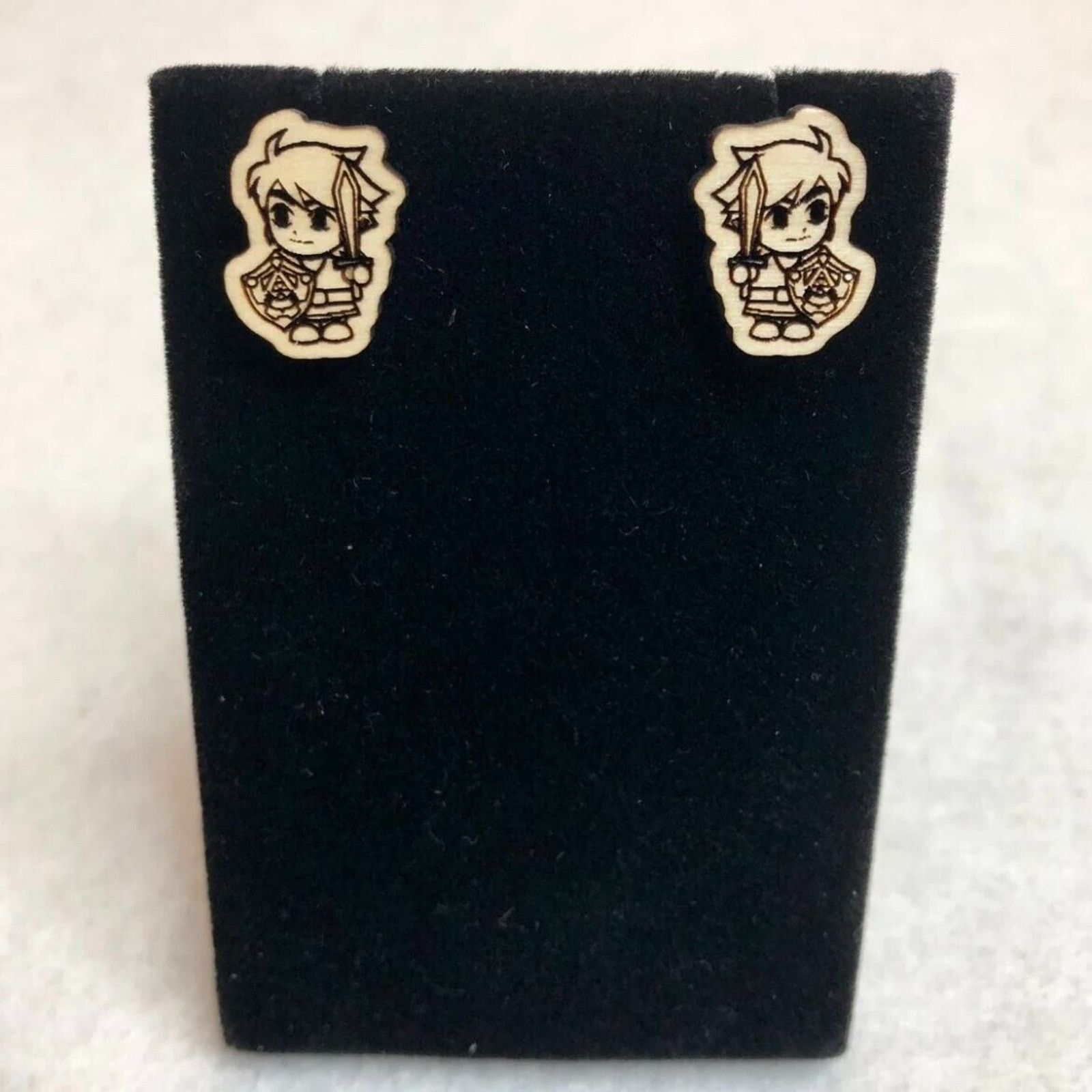 Other Zelda Toon Link Wooden Stud Earrings Size ONE SIZE - 1 Thumbnail