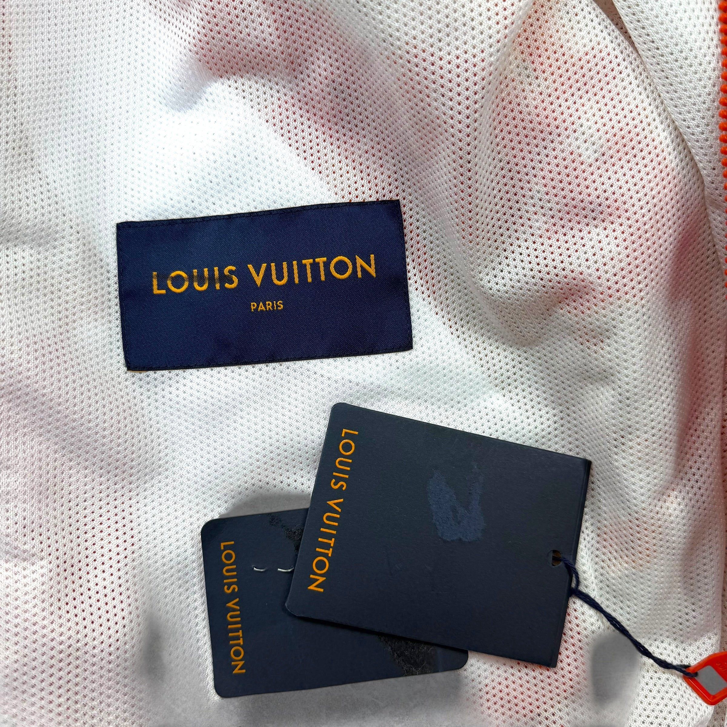 Louis Vuitton Louis Vuitton Monogram Bandana Windbreaker 50 (L) Size US L / EU 52-54 / 3 - 6 Thumbnail
