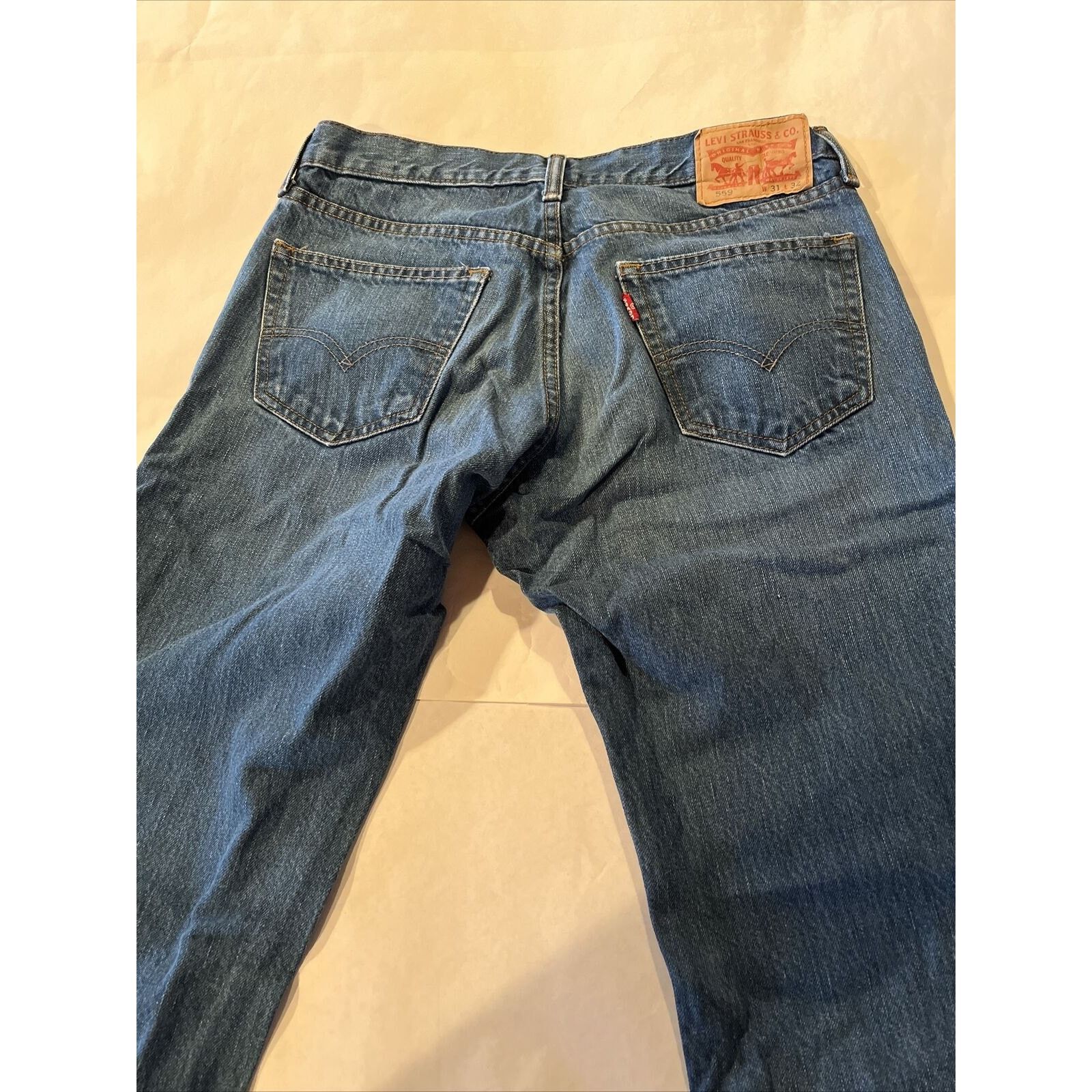 Levi's Levi's 559 Men's 31x31 Medium Wash Straight Leg Blue Denim Size US 31 - 9 Thumbnail