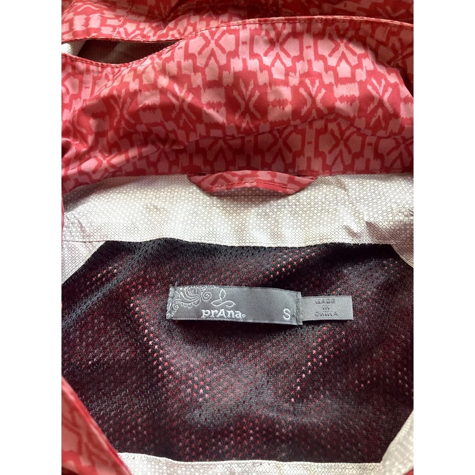 Prana prAna Eliza Rain Jacket Womens Size Small Pink Hooded Full Zip Geometric Print Size S / US 4 / IT 40 - 5 Thumbnail