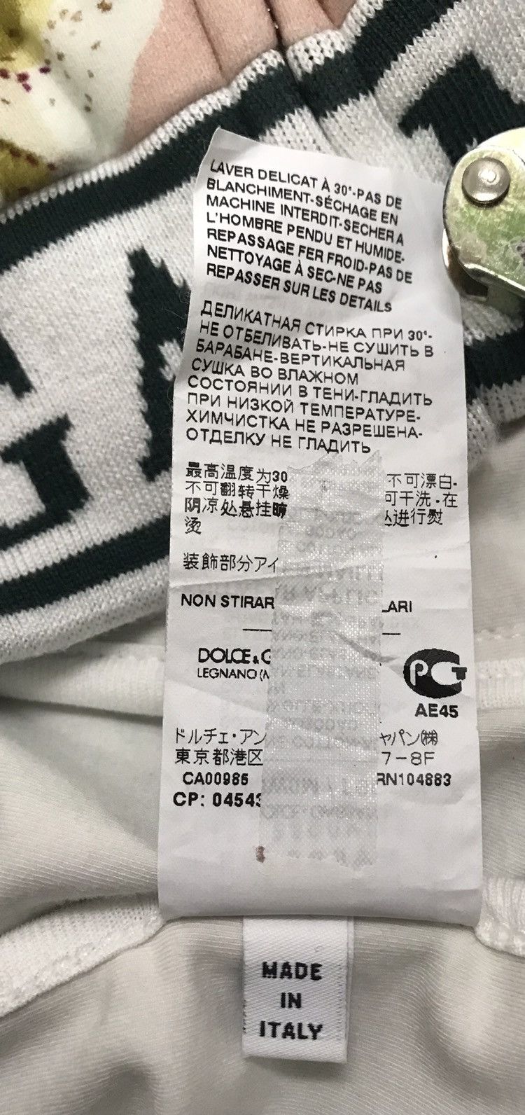 Dolce & Gabbana Dolce & Gabbana Lily Floral Overprinted Sweater Size XS / US 0-2 / IT 36-38 - 16 Thumbnail
