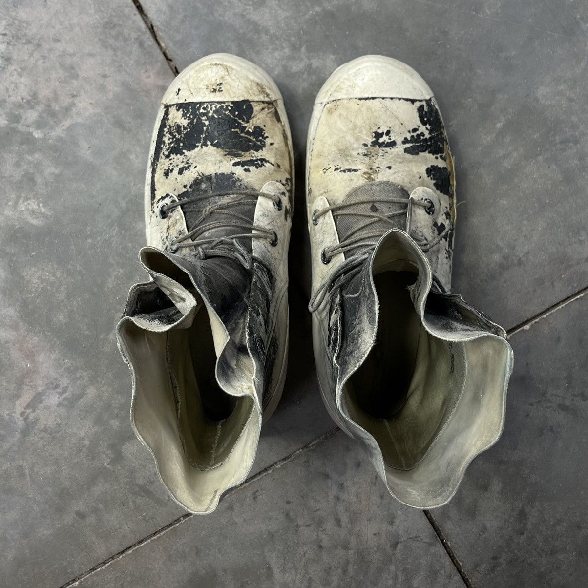 Vintage Vintage Military Bunny Boots Distressed White / Black Size US 12 / EU 45 - 7 Thumbnail
