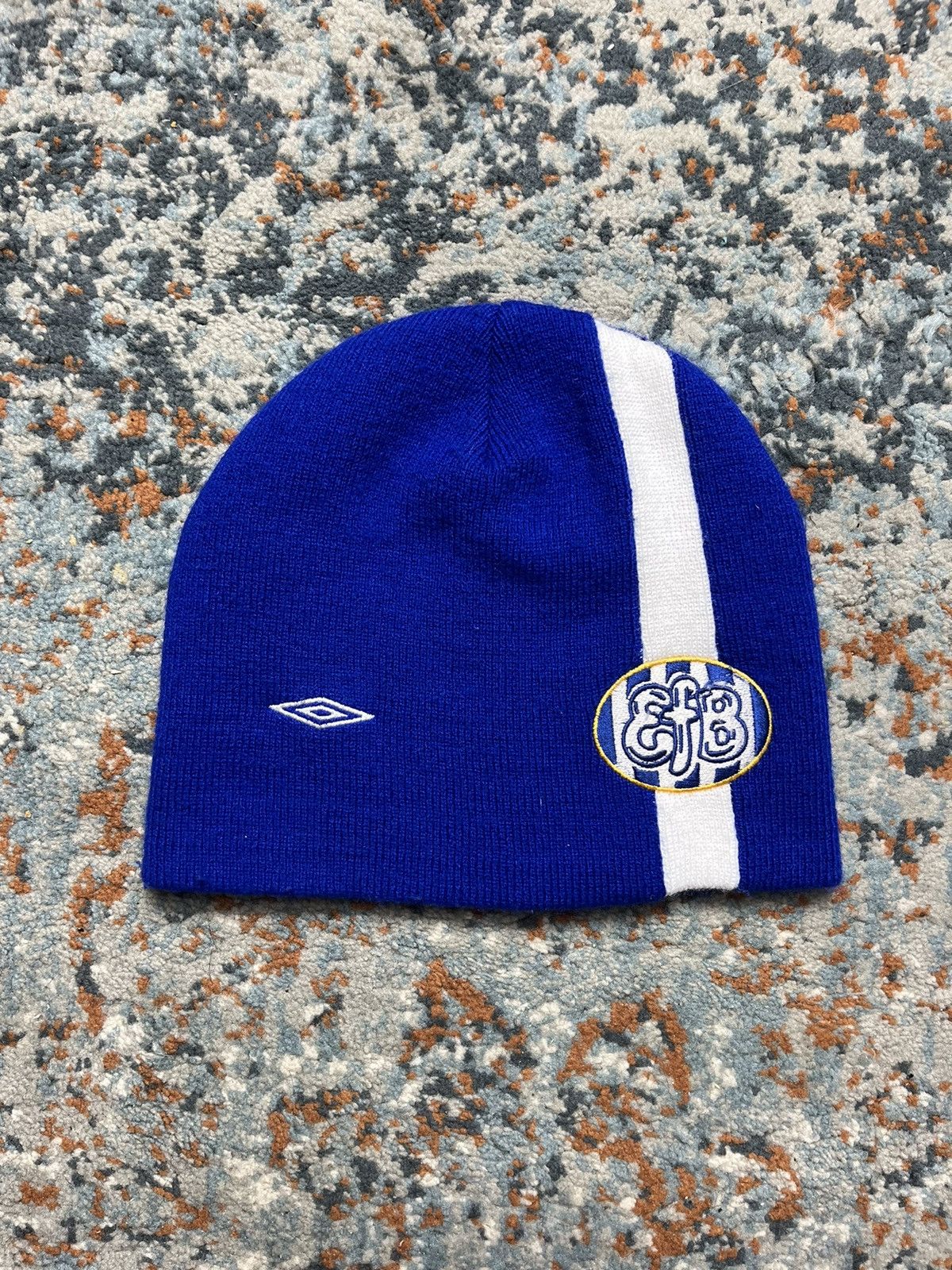 Umbro × Vintage Vintage 90s Umbro EFB Esbjerg FB beanie hat Blokecore y2k Size ONE SIZE - 1 Thumbnail