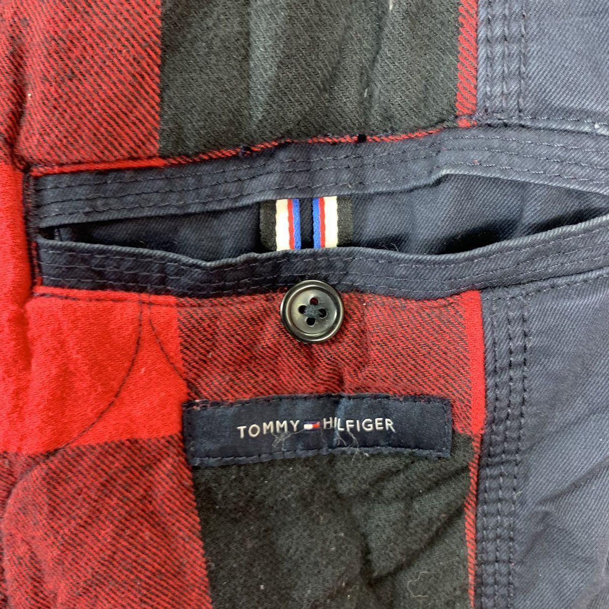 Tommy Hilfiger × Vintage Vintage Tommy Hilfiger Button Heavy Jacket Size US XXL / EU 58 / 5 - 6 Thumbnail