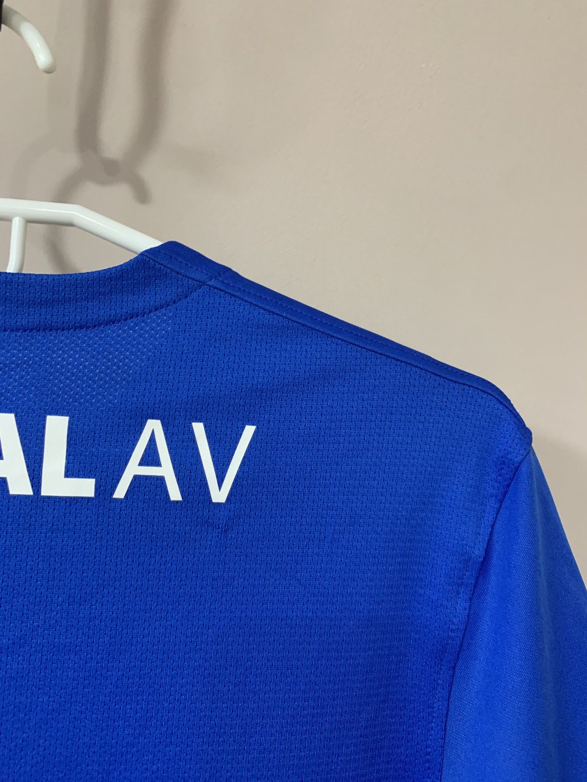 Nike Portsmouth Home Football Shirt Nike Soccer Jersey Size M Size US M / EU 48-50 / 2 - 9 Thumbnail