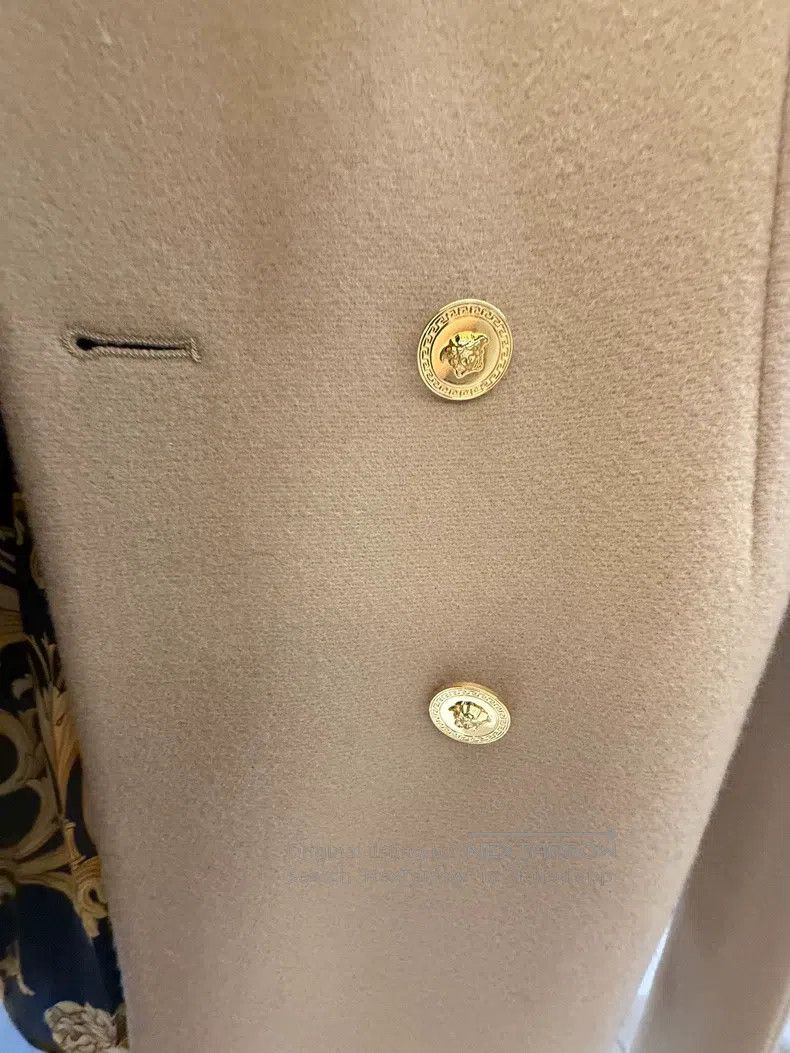 Versace Versace Waist cinched women's wool coat Size S / US 4 / IT 40 - 3 Thumbnail