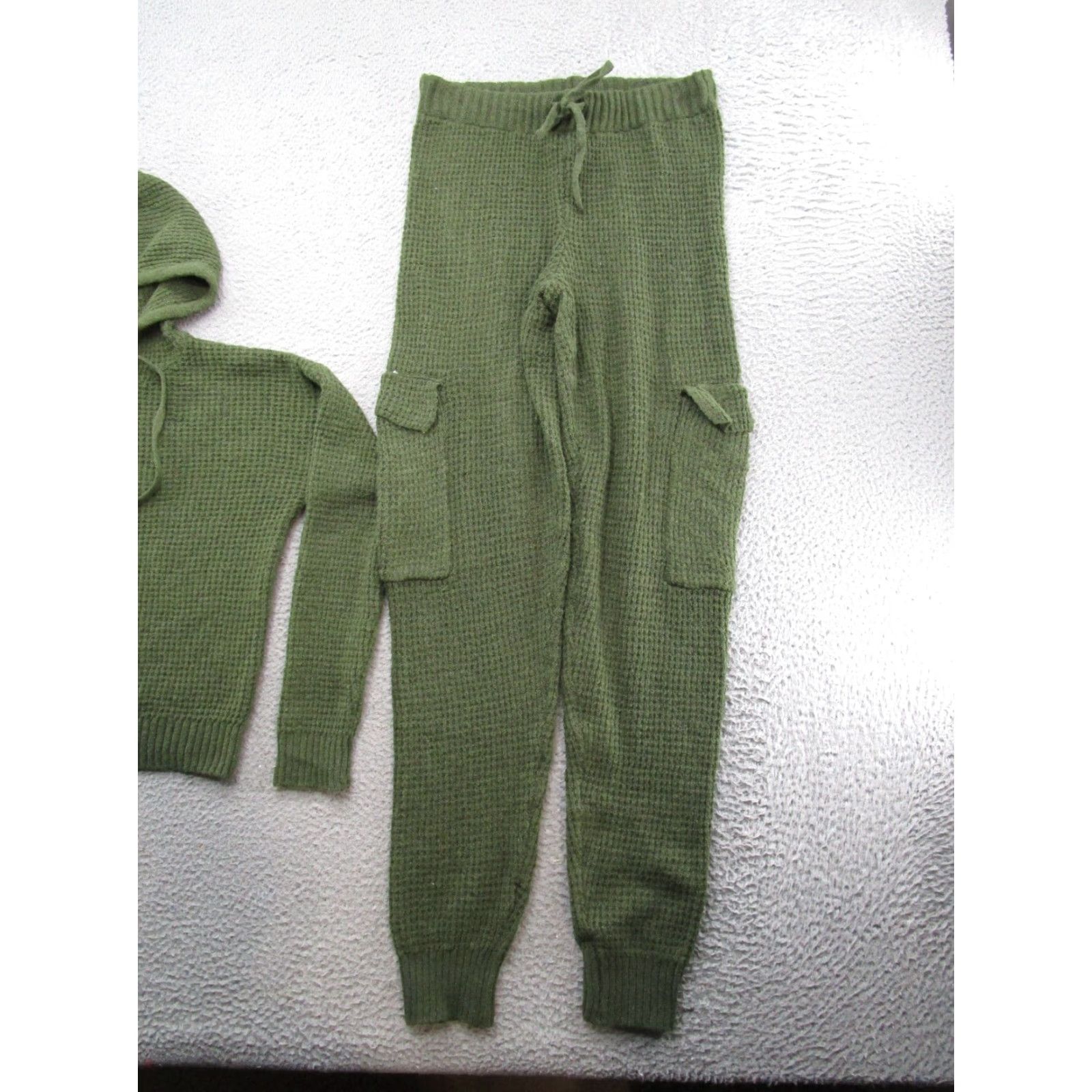 Vintage Sage + Stone Cargo Pants and Hoodie Set Women's XS Thermal Waffle Green Set Mens XS Shirt? Size XS / US 0-2 / IT 36-38 - 3 Thumbnail