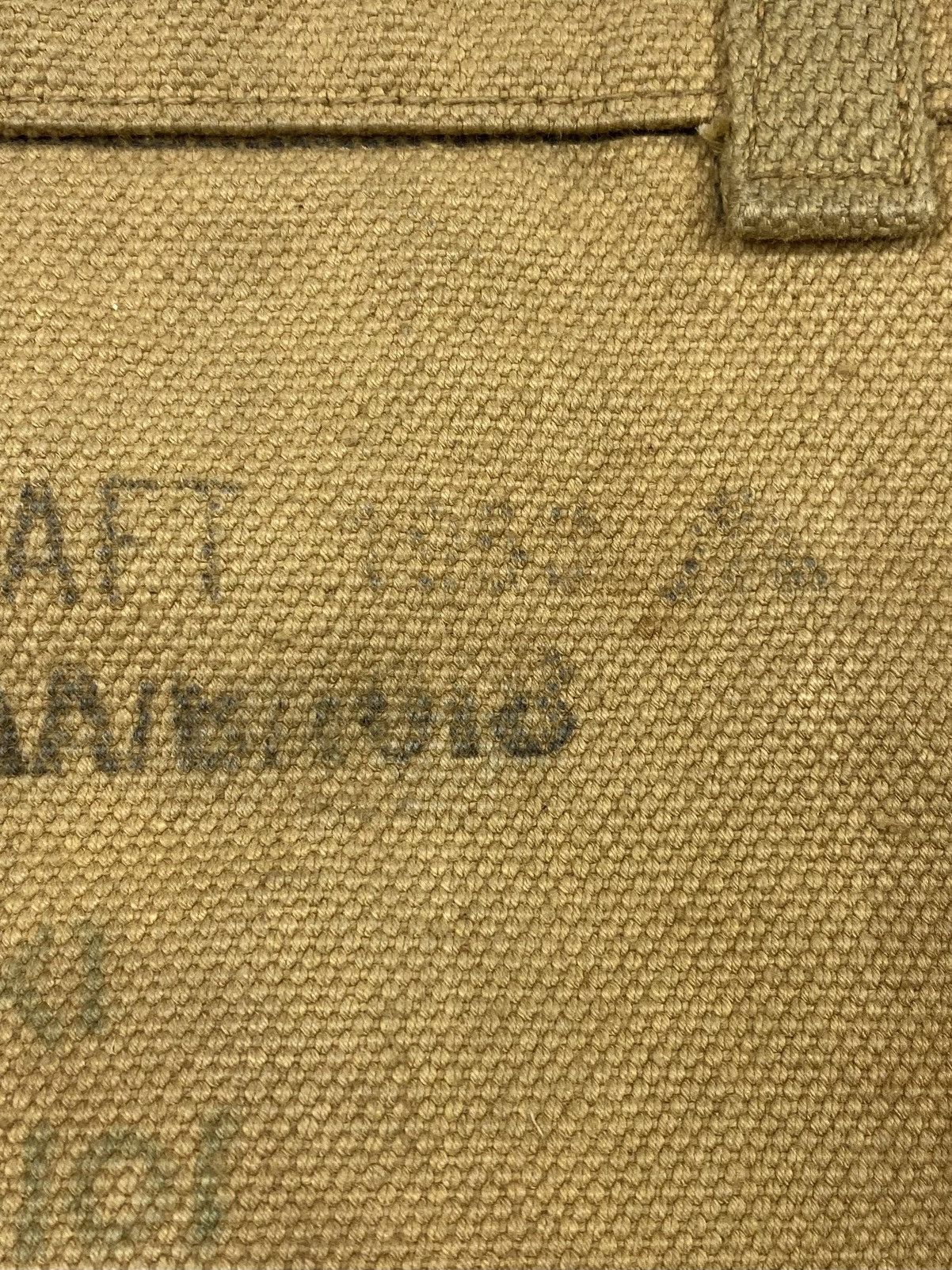 Vintage 1950’s Vintage British Army P-37 Heavy Canvas Shoulder Bag Size ONE SIZE - 12 Thumbnail