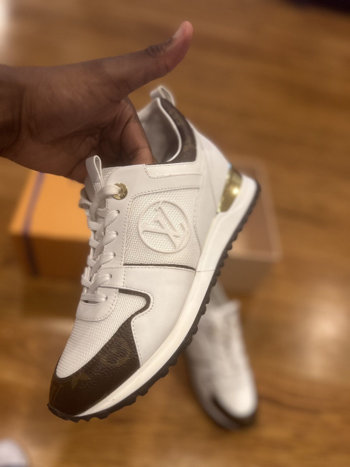 Louis Vuitton Louis Vuitton “Neo Run Away Sneaker” Size US 8.5 / IT 38.5 - 5 Thumbnail