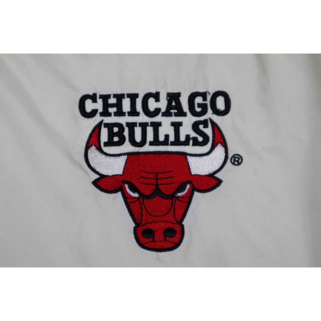 Starter 90s Starter Chicago Bulls Windbreaker Men's L White NBA Vtg Size US L / EU 52-54 / 3 - 6 Thumbnail
