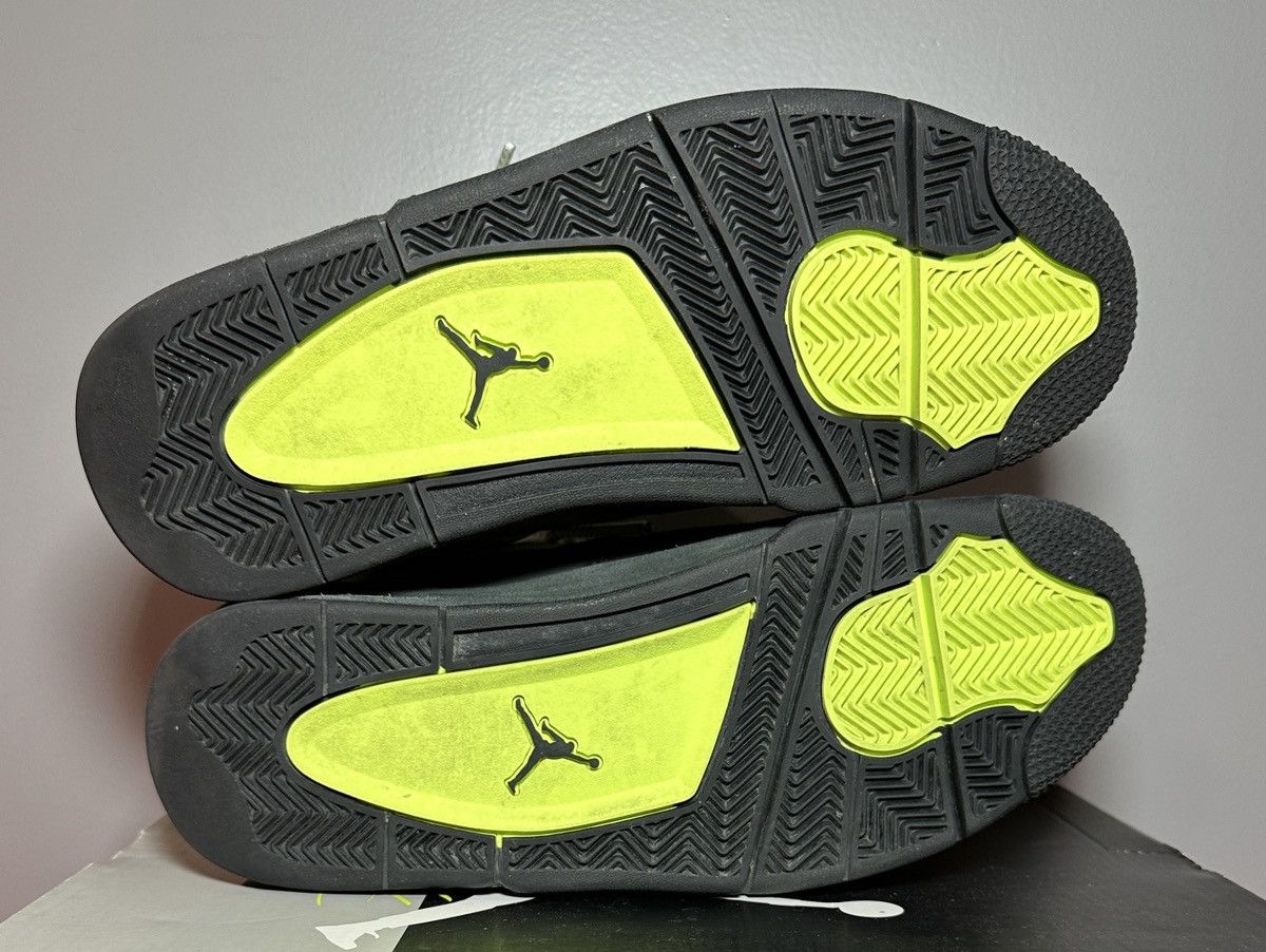 Jordan Brand Size 9 - Jordan 4 Retro SE Mid Neon 95 Size US 9 / EU 42 - 4 Thumbnail