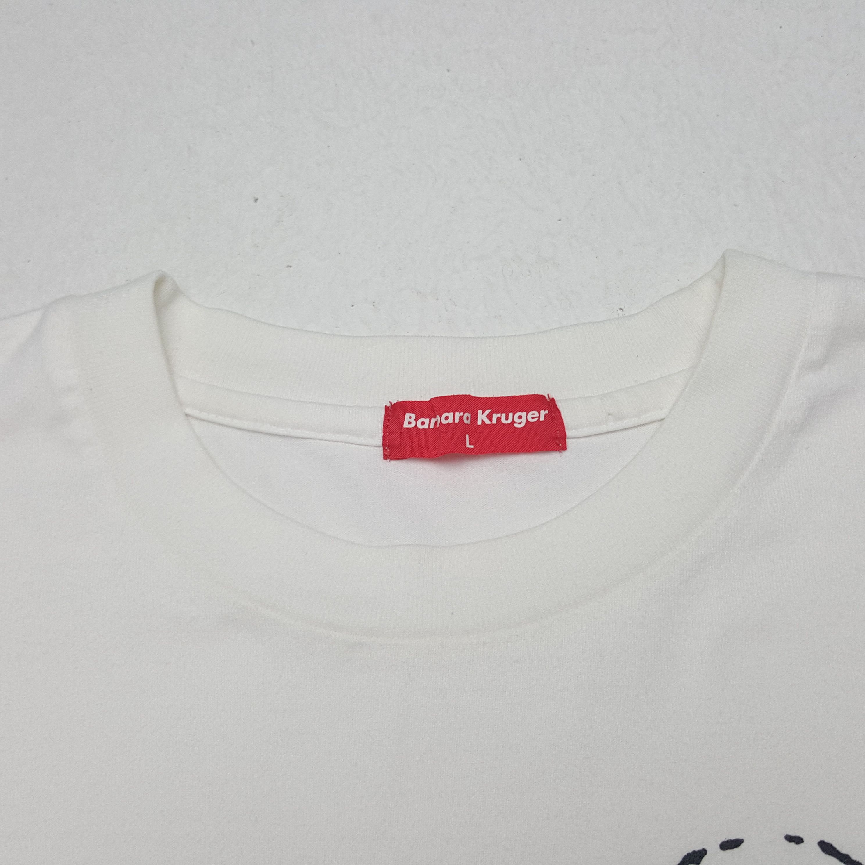 Barbara Kruger × Japanese Brand × Vintage Vintage Barbara Kruger Who Laughs Last Art Tshirt Size US L / EU 52-54 / 3 - 4 Thumbnail