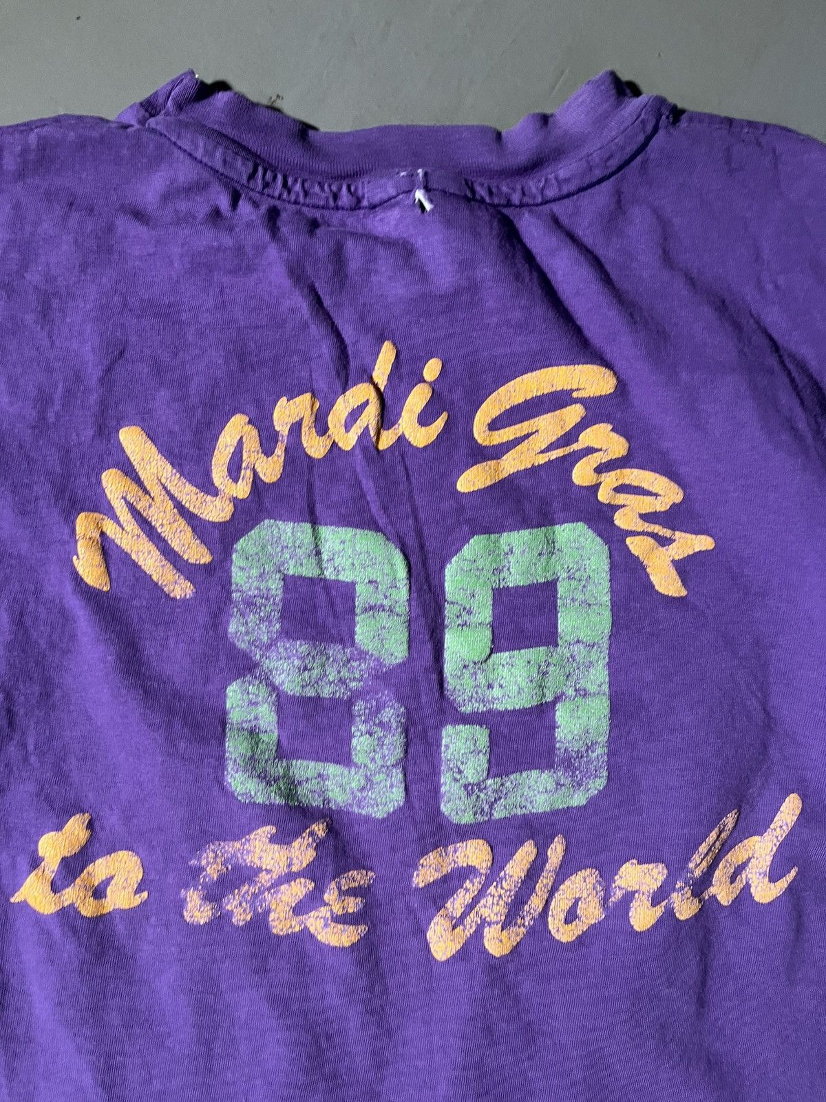 Other 1989 Neville Brothers Mardi Gras t-shirt Size US L / EU 52-54 / 3 - 5 Thumbnail