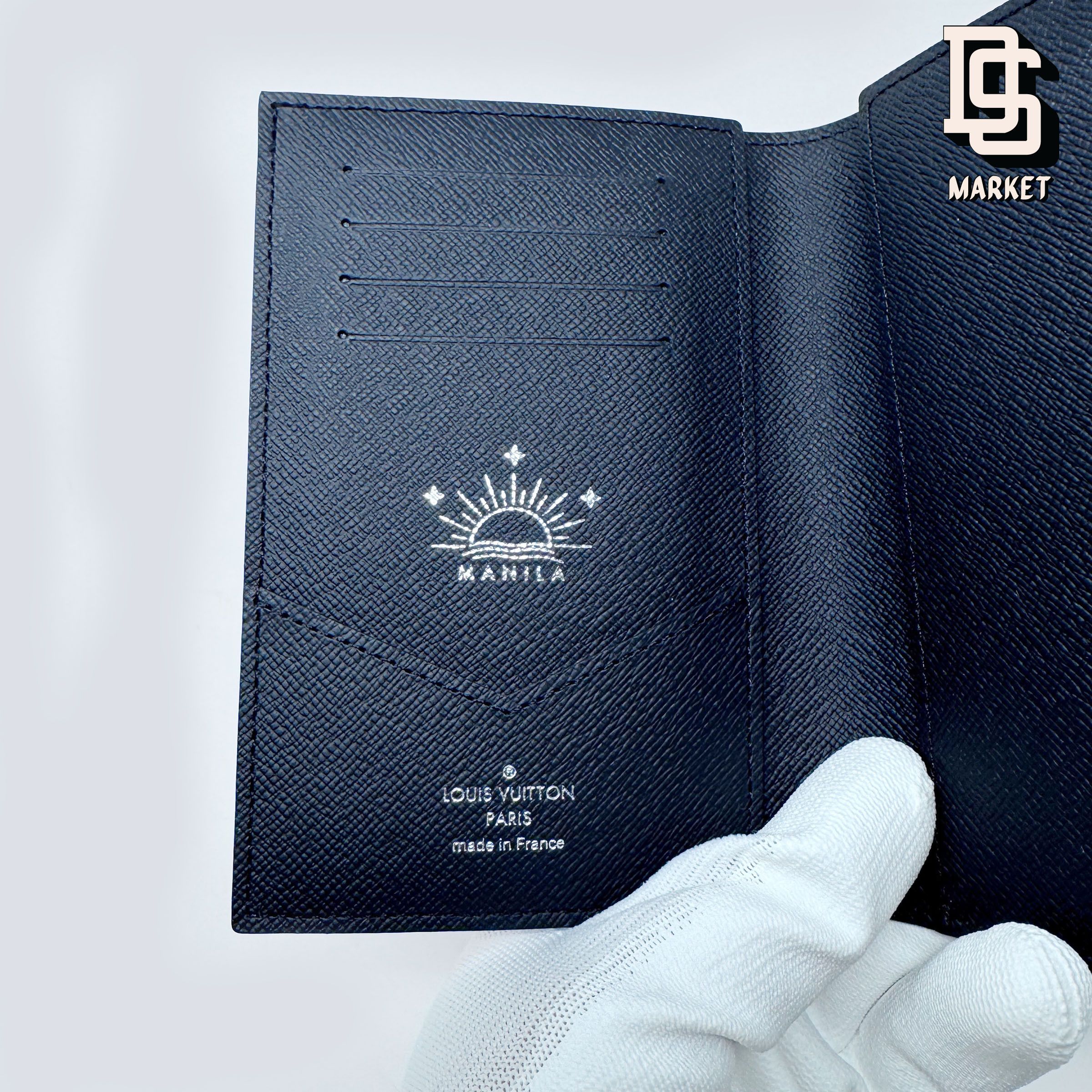 Louis Vuitton LOUIS VUITTON MONOGRAM PASSPORT COVER MANILA GINZA TOKYO Size ONE SIZE - 4 Thumbnail