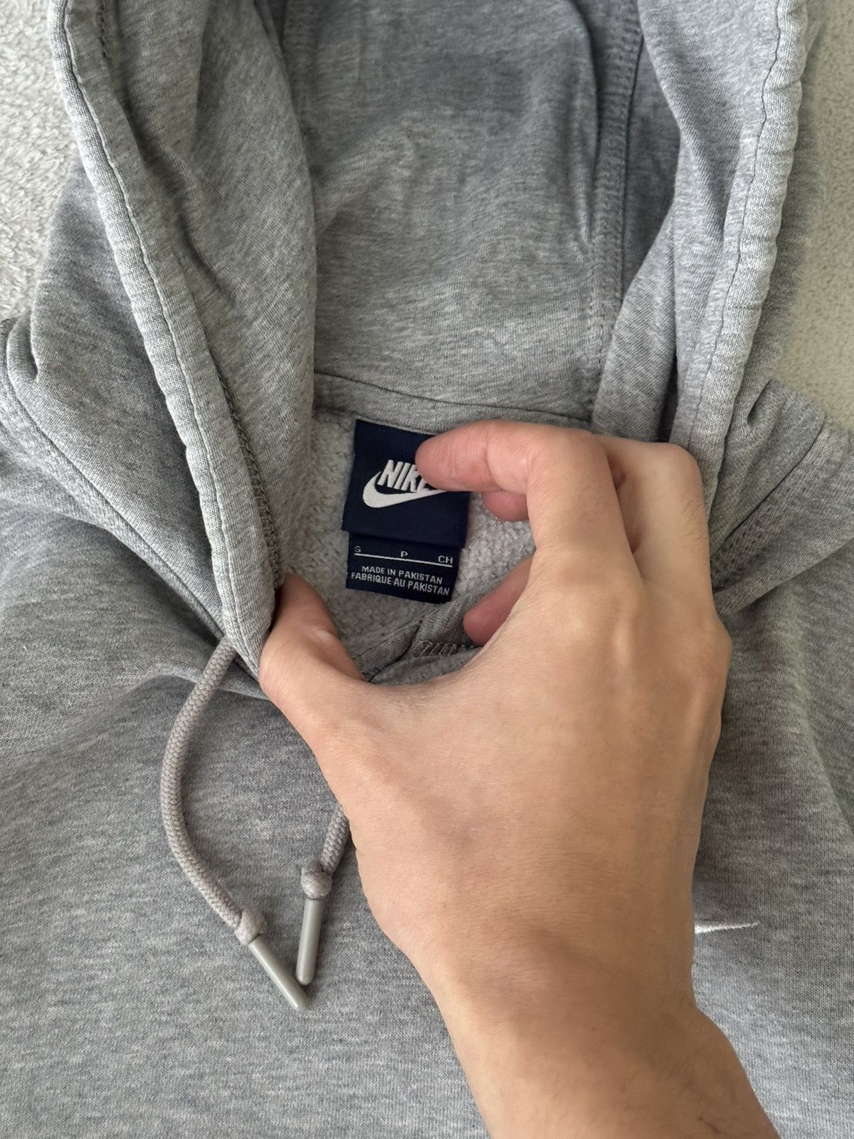 Nike × Vintage Vintage Nike Y2K swoosh oversized grey zip hoodie Size US S / EU 44-46 / 1 - 8 Thumbnail