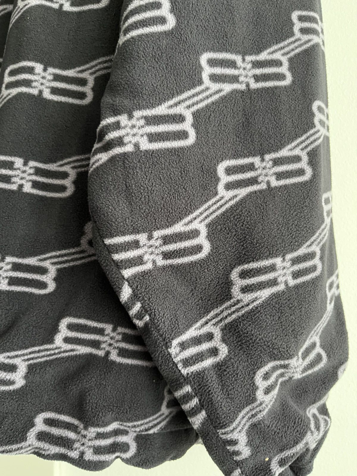 Balenciaga BrandNew Balenciaga BB Monogram Fleece Bomber Coat Oversized Size US XXL / EU 58 / 5 - 16 Thumbnail