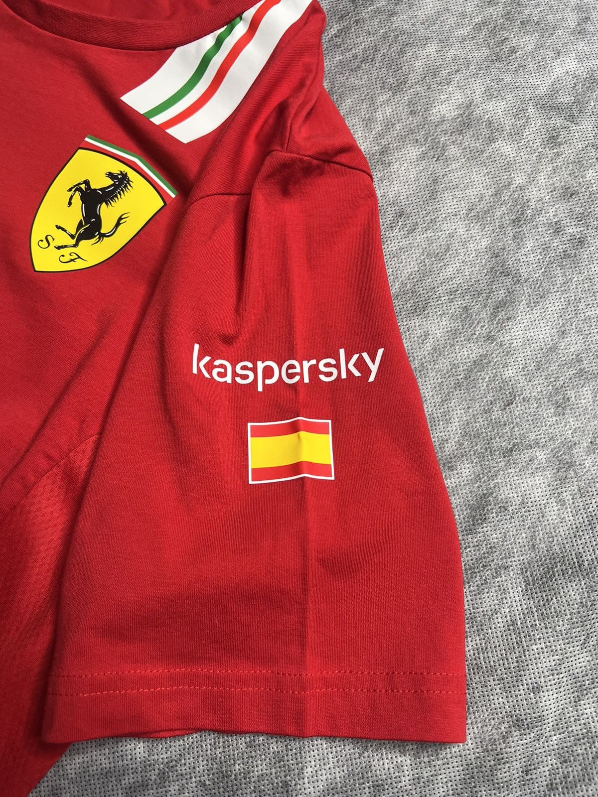 Ferrari × Puma Vintage Puma Ferrari T-Shirt Formula One Pirelli Size US M / EU 48-50 / 2 - 8 Thumbnail