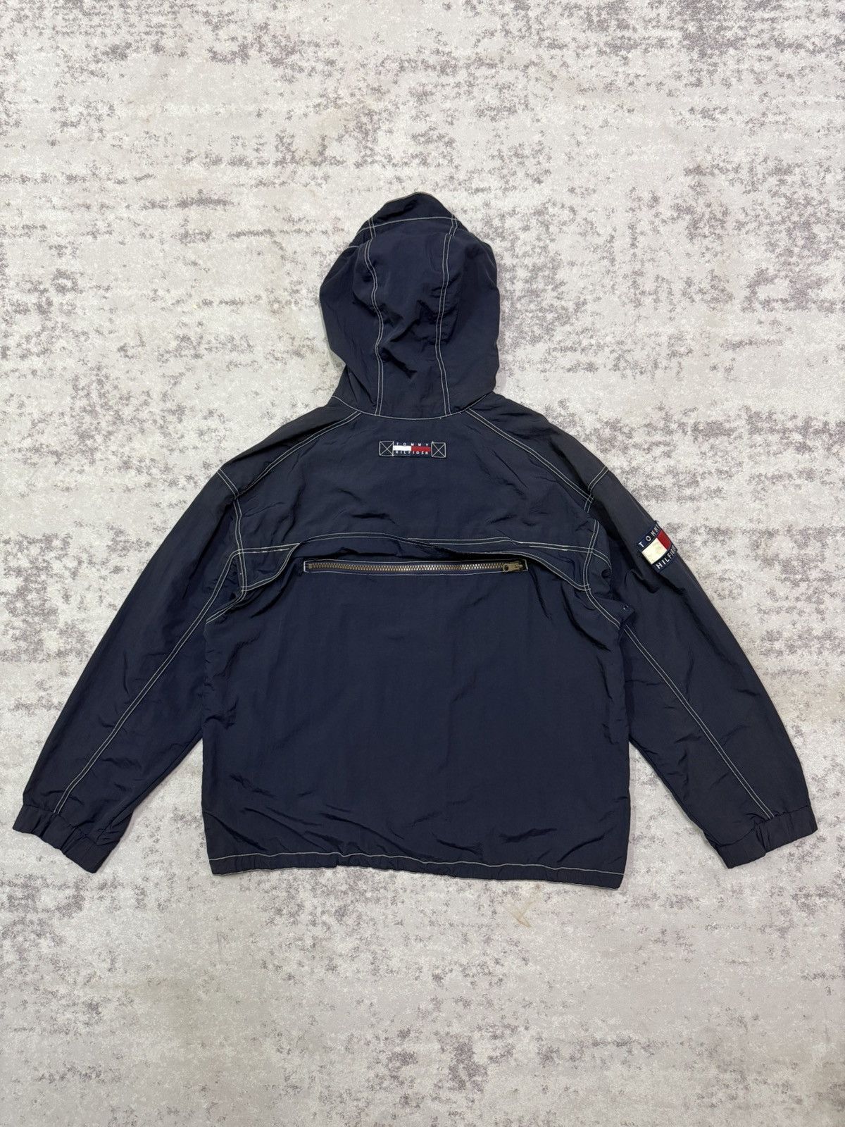 Tommy Hilfiger Vintage Tommy Hilfiger Sailing Gear Windbreaker Jacket Hodie Size US XL / EU 56 / 4 - 13 Thumbnail