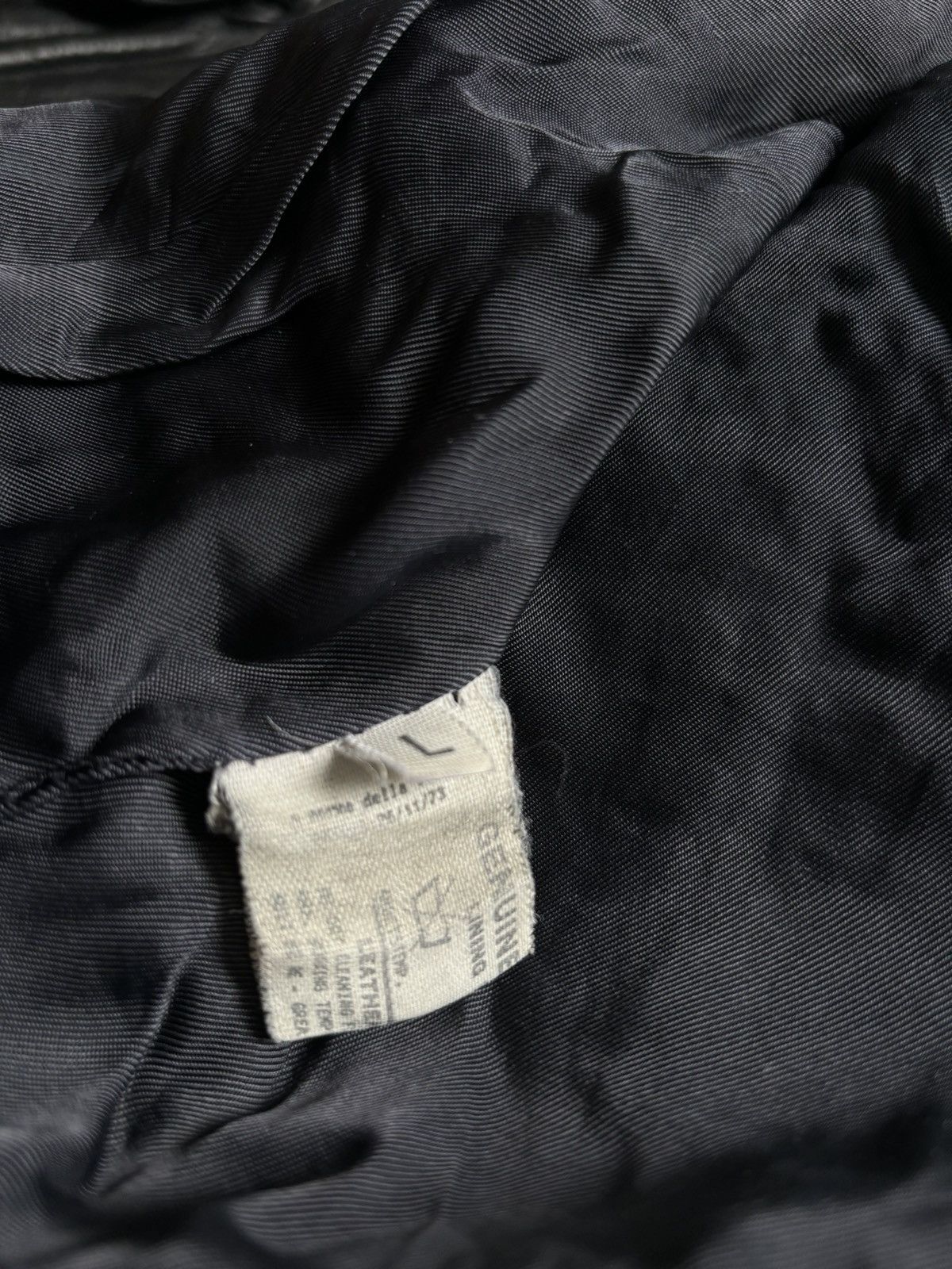 Vintage A-2 vintage Leather aviation bomber jacket 1970s Size US L / EU 52-54 / 3 - 11 Thumbnail