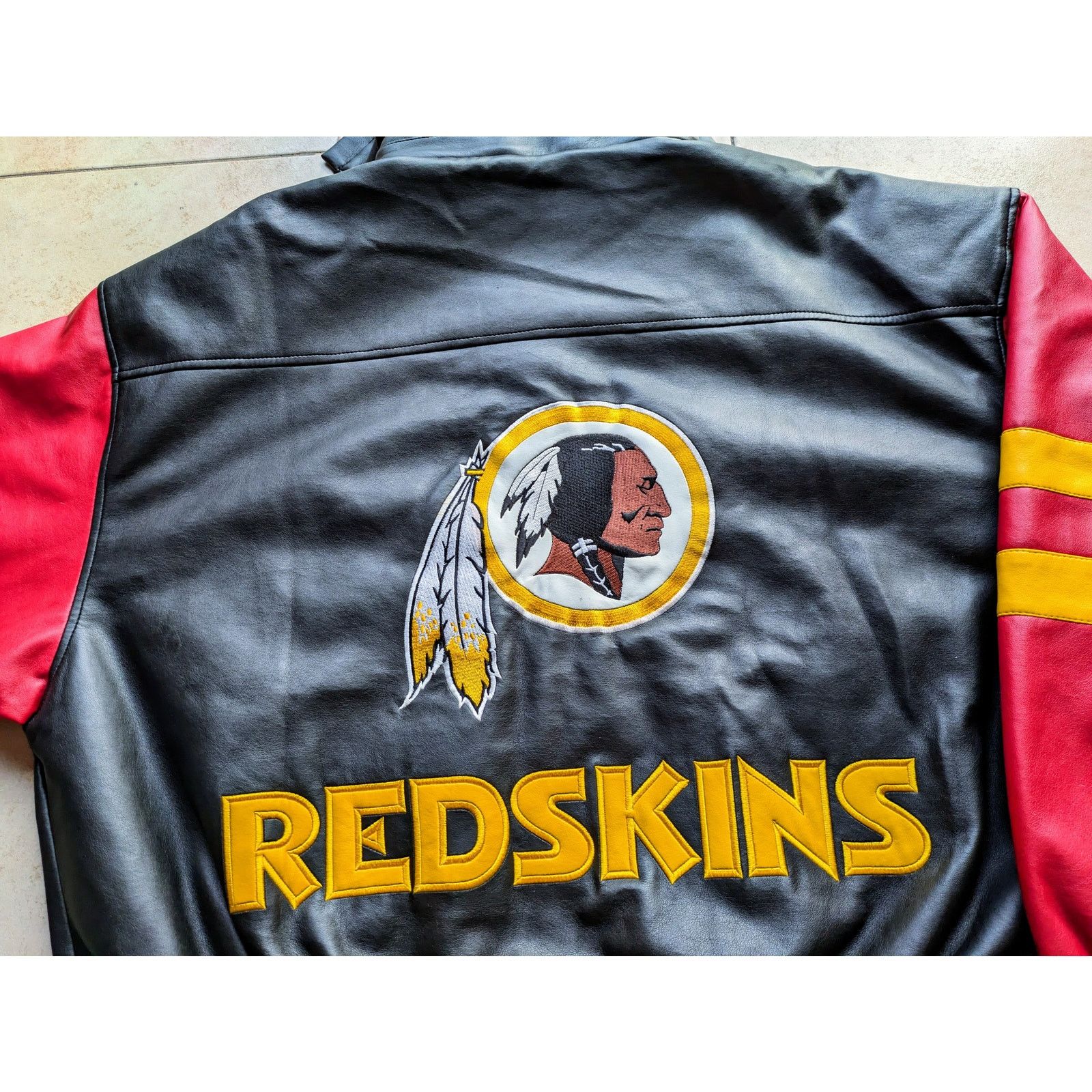 NFL Washington Redskins 90s GAMEDAY faux LEATHER bomber XL vtg Size US XL / EU 56 / 4 - 1 Thumbnail